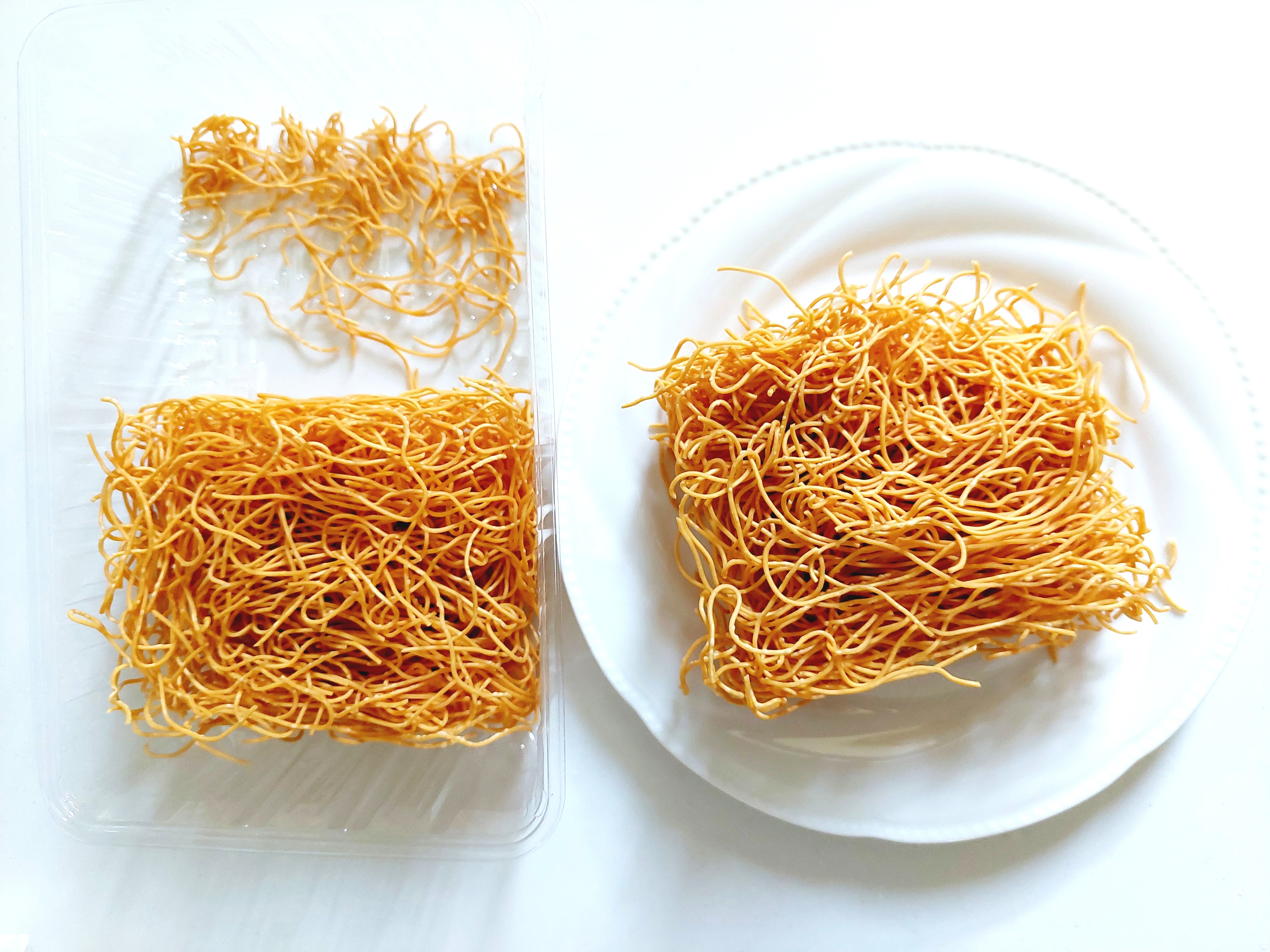 コープ「長崎風皿うどん」1人前に分けてみた