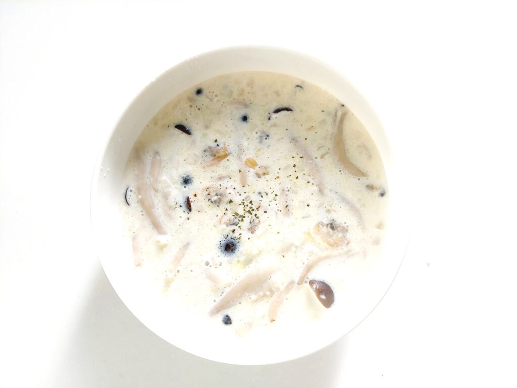コープ牛乳でクラムチャウダー