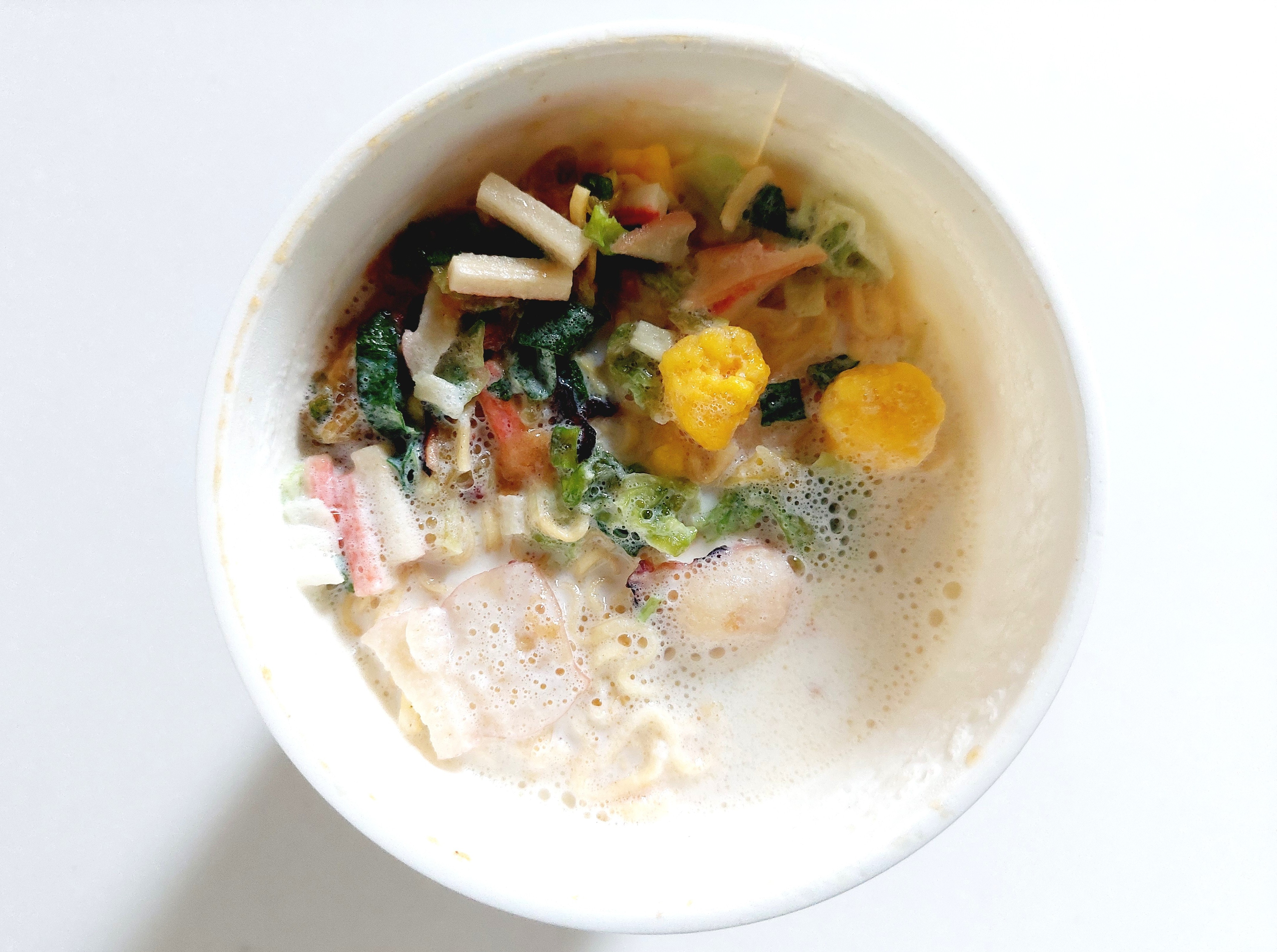 コープヌードルシーフード　牛乳入り