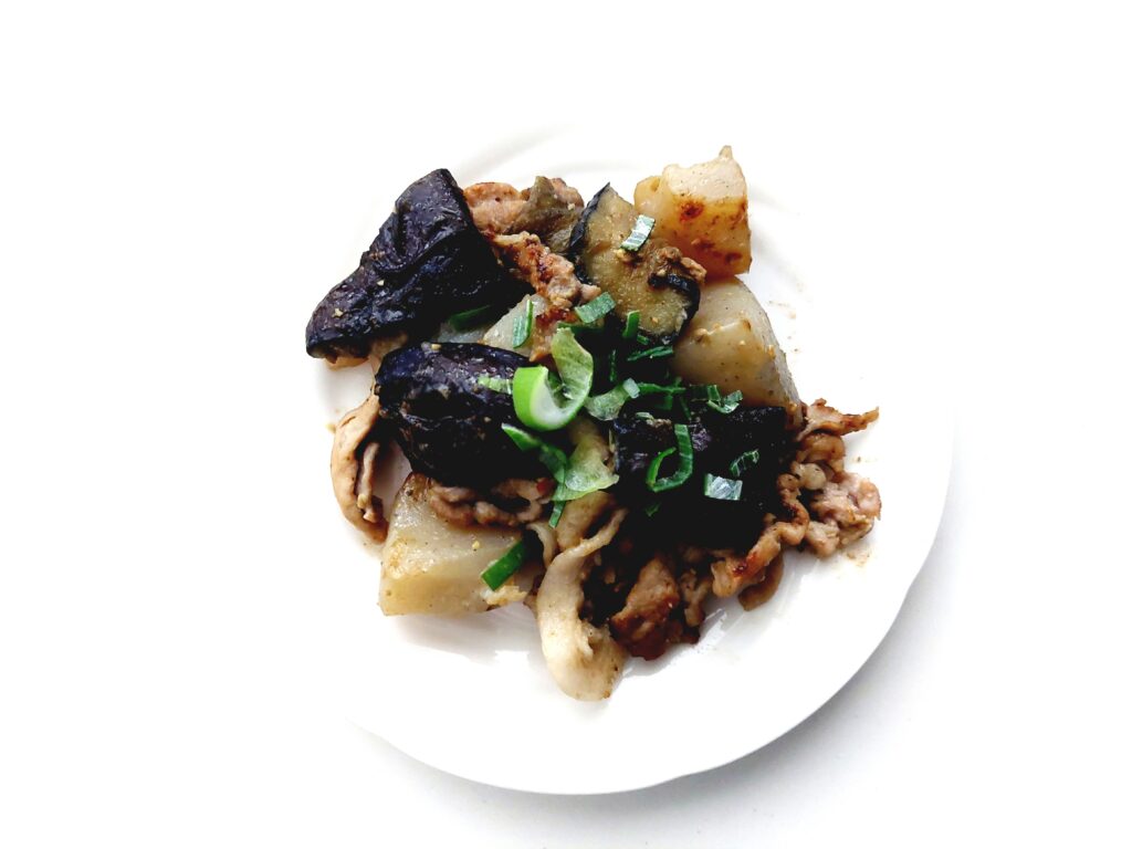パルシステムこんにゃく　なすとこんにゃくの豚肉味噌炒め