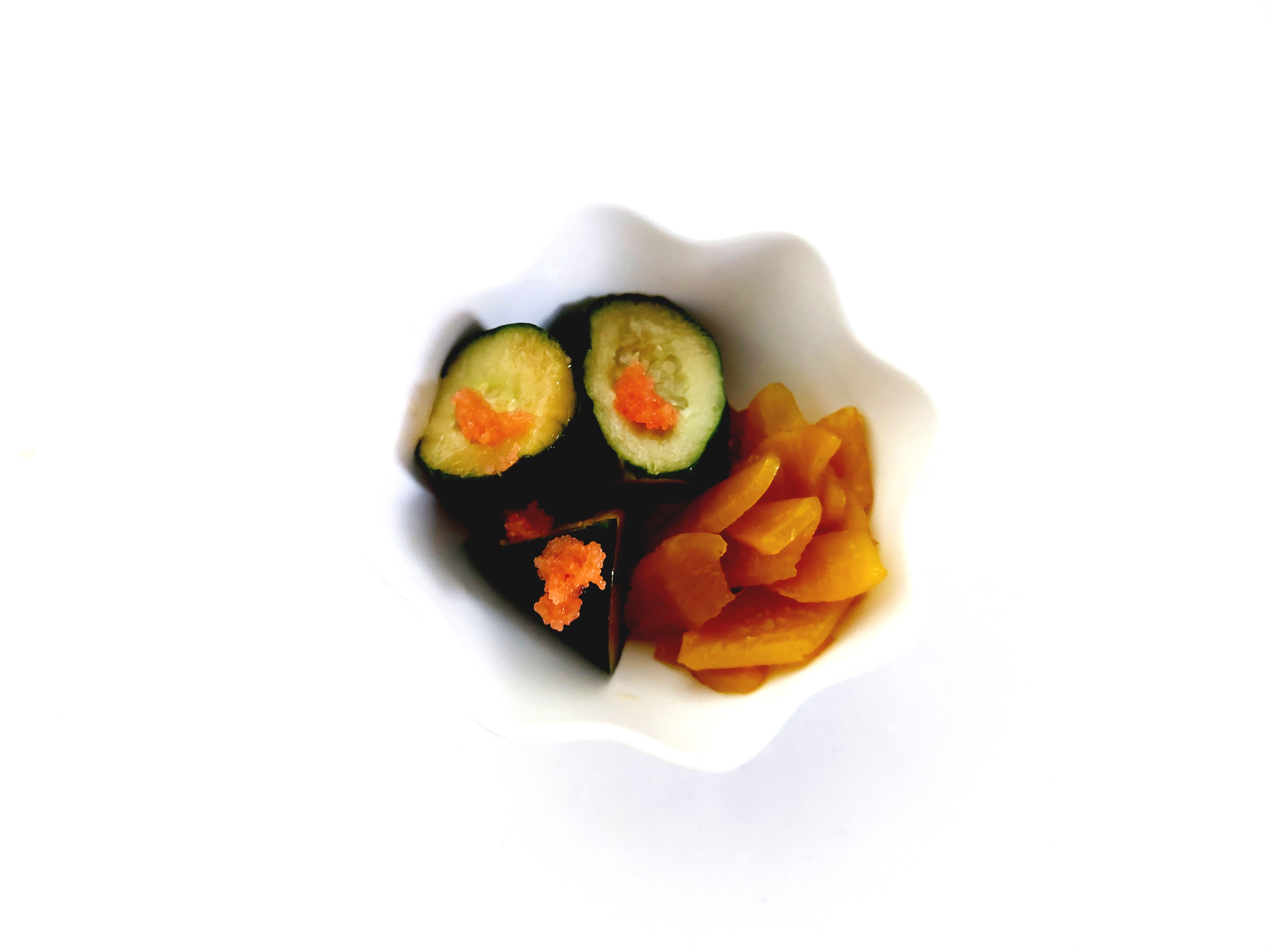 漬け物にコープのたらこを添えて