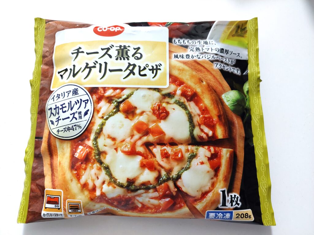 コープ「チーズ薫るマルゲリータピザ」パッケージ画像