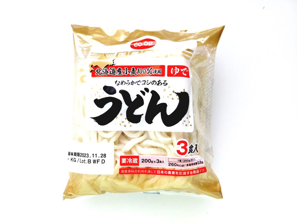 コープ「北海道産小麦１００％使用うどん３食入」パッケージ画像