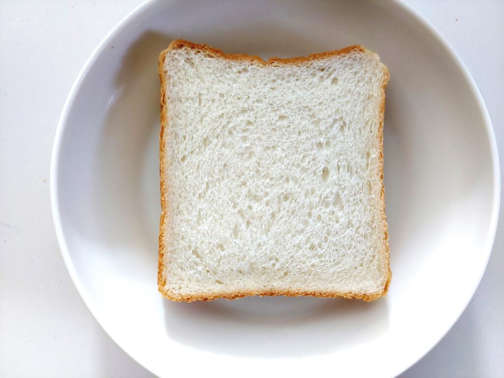 パルシステム「国産小麦もっちり食パン」中身の画像