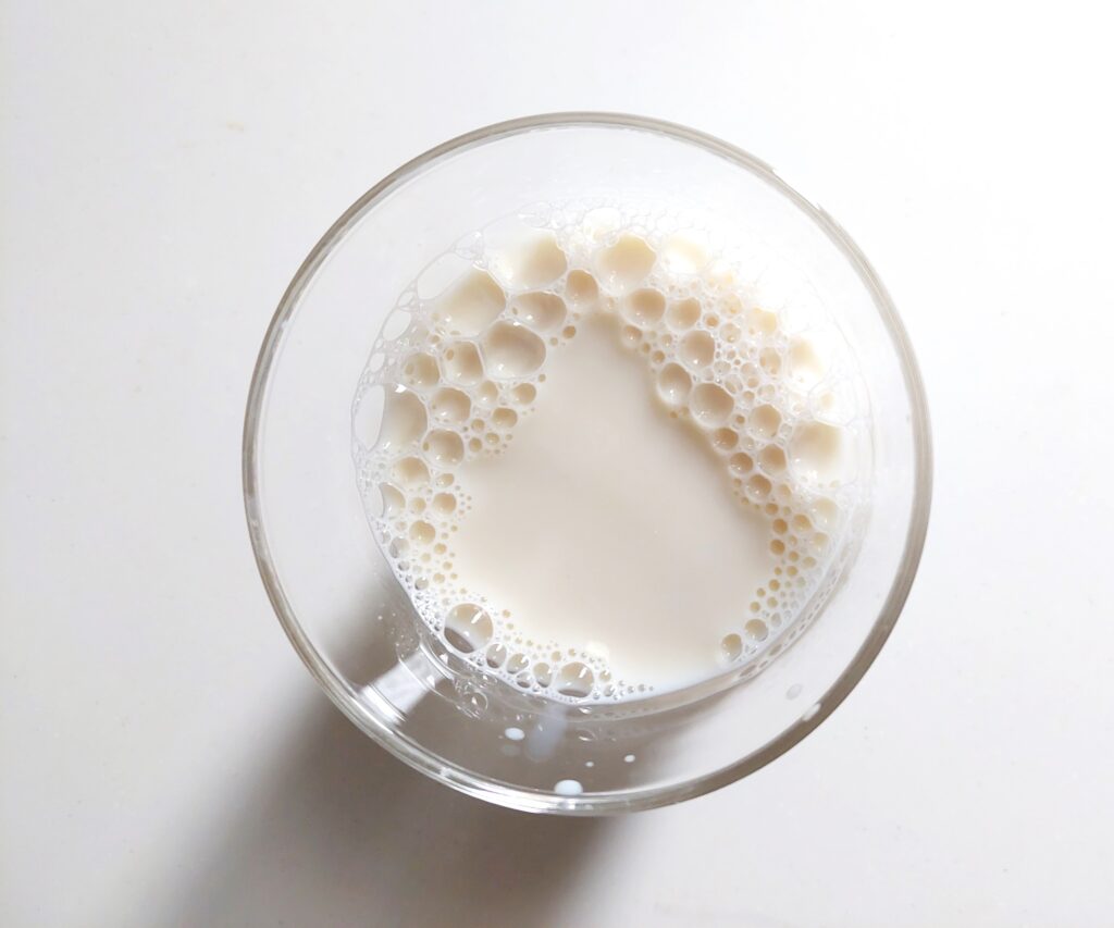 パルシステム「産直大豆無調整豆乳」中身の画像