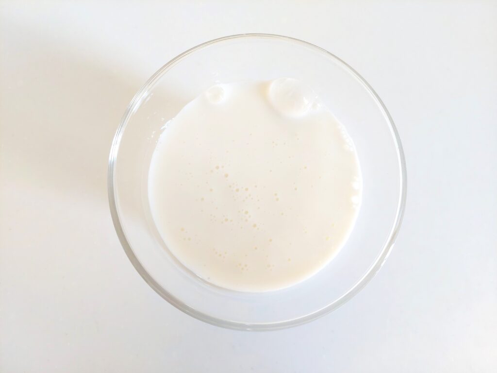 パルシステム「生乳70％の飲むヨーグルト」中身の画像