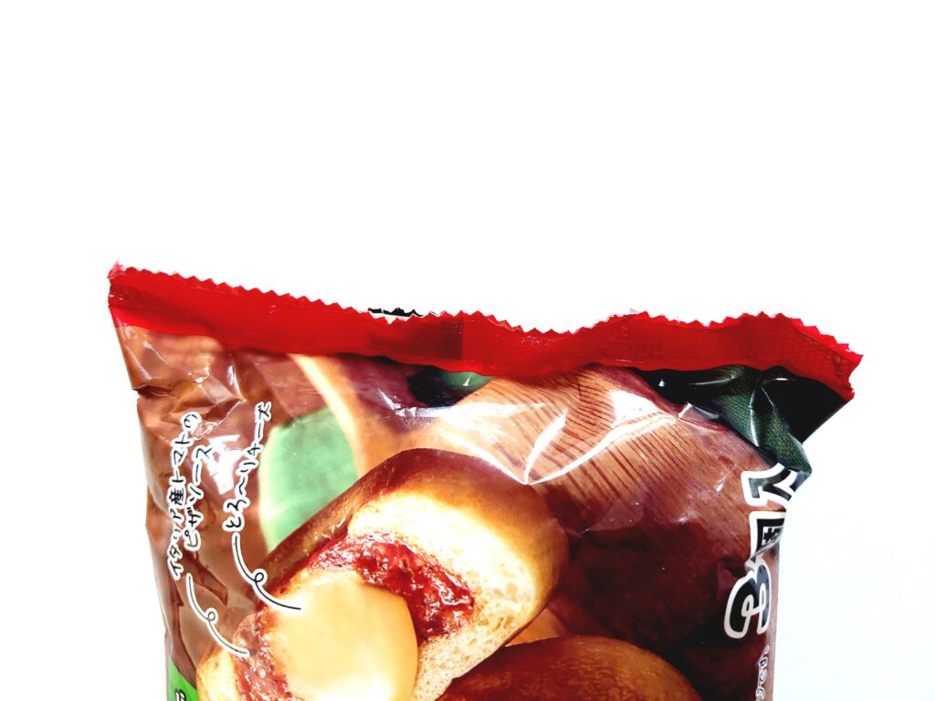 コープ「4種チーズのまんまるピッツア」密封チャックなし