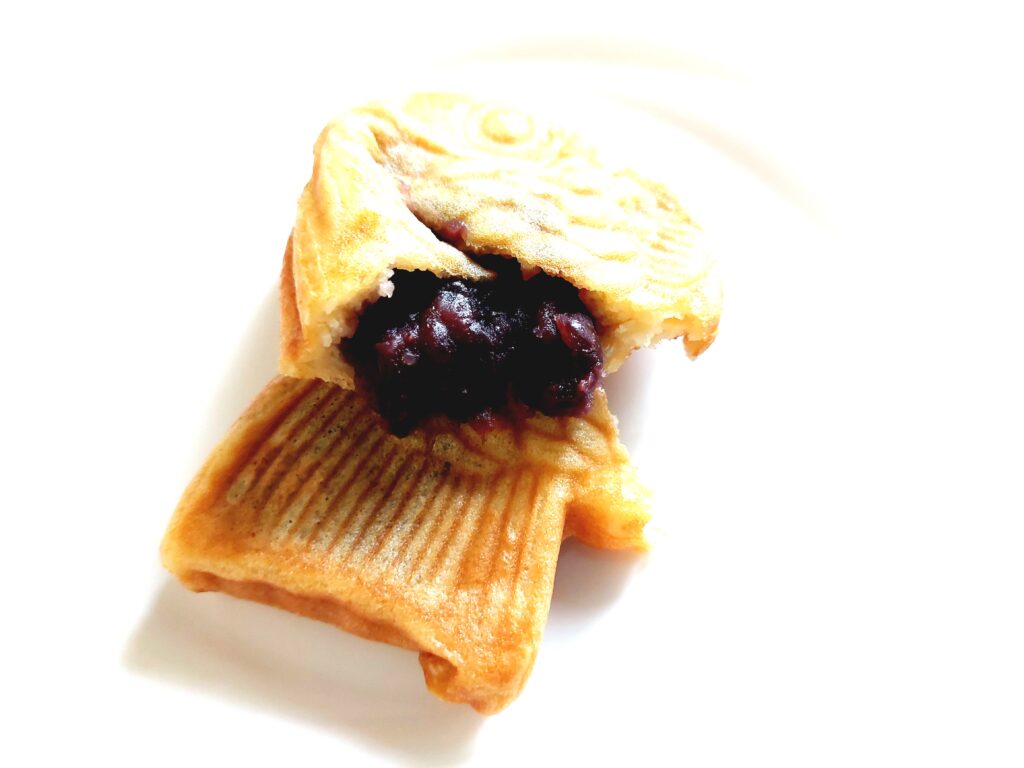 パルシステム「冷凍たいやき」生地薄めあんこたっぷり