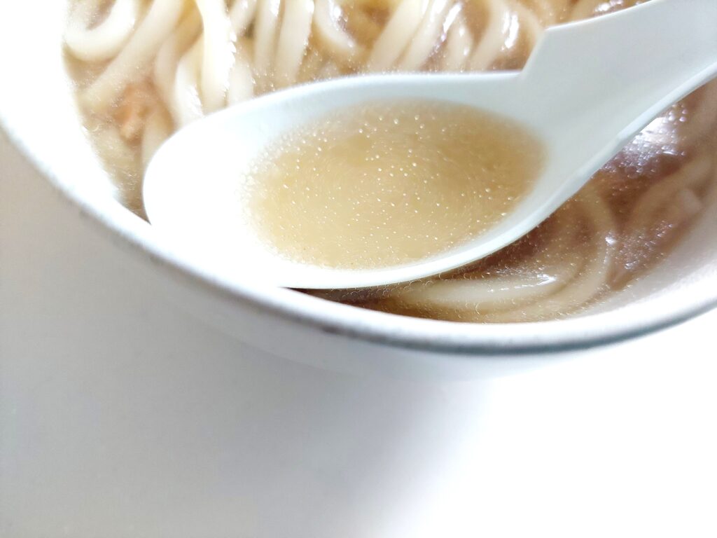 コープ「讃岐５種野菜のかき揚げうどん」スープ