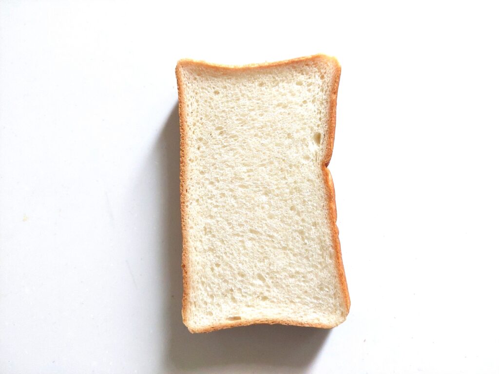 「コープデリ食パン」1枚