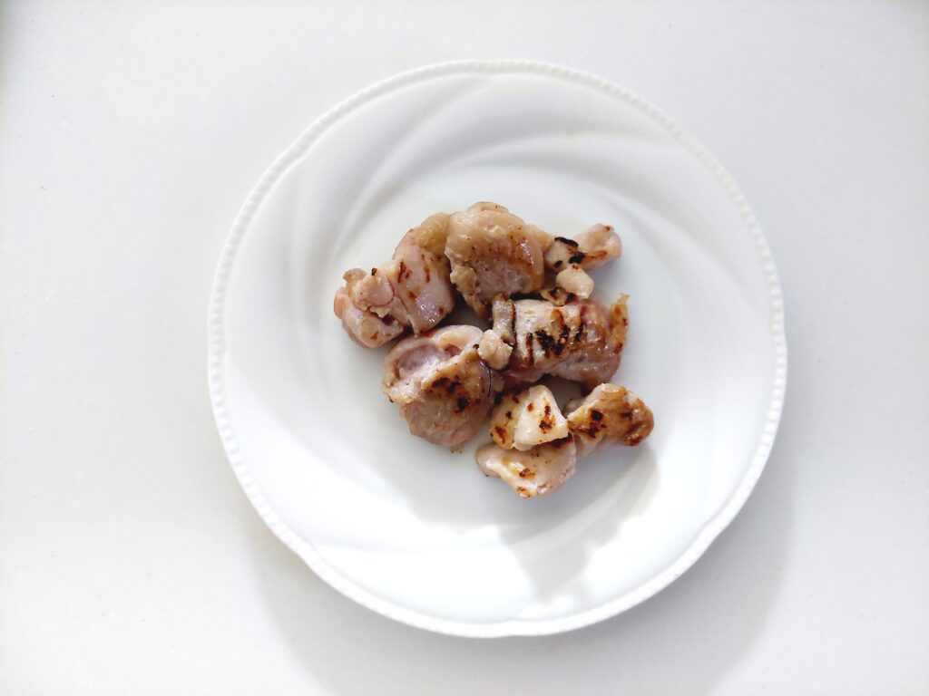 コープ「産直げん気鶏モモ肉の塩麹漬け」完成画像