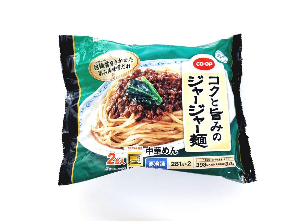 コープ「コクと旨みのジャージャー麺」パッケージデザイン