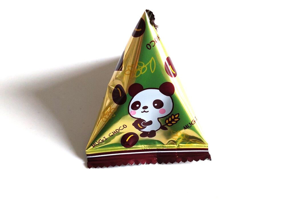 コープ「ぱふぱふ麦チョコ」パンダ2