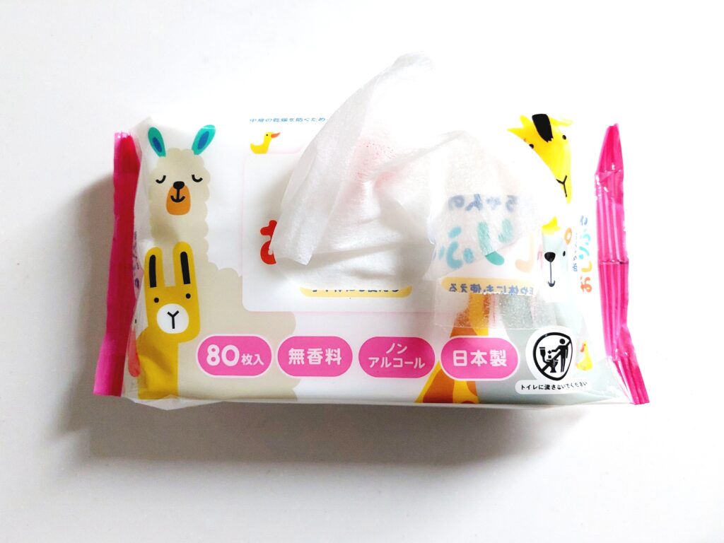 コープ「赤ちゃんのおしりふき」中身を取り出してみた