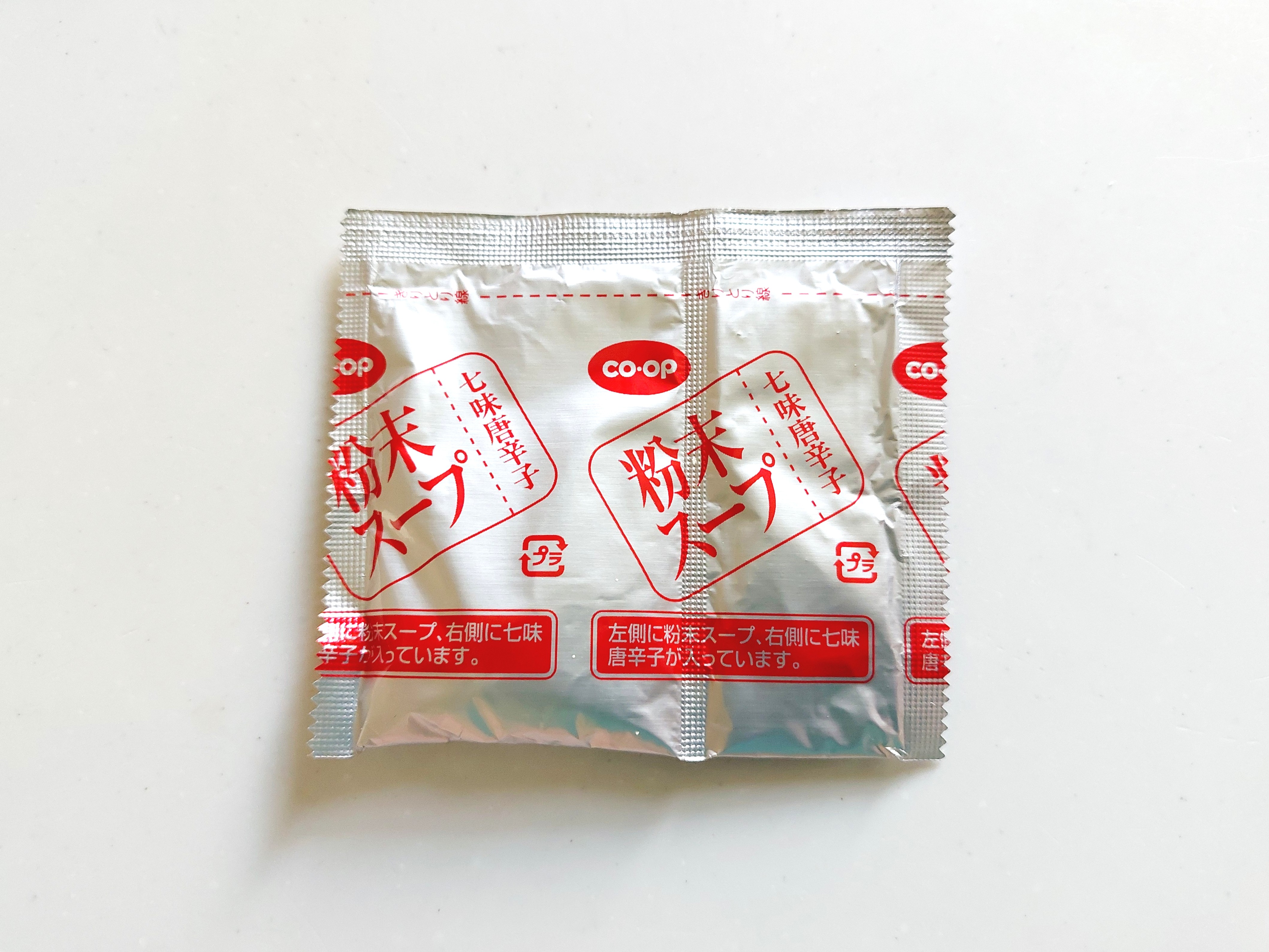 コープ「マルちゃんきつねうどん（関西風）」粉末スープ