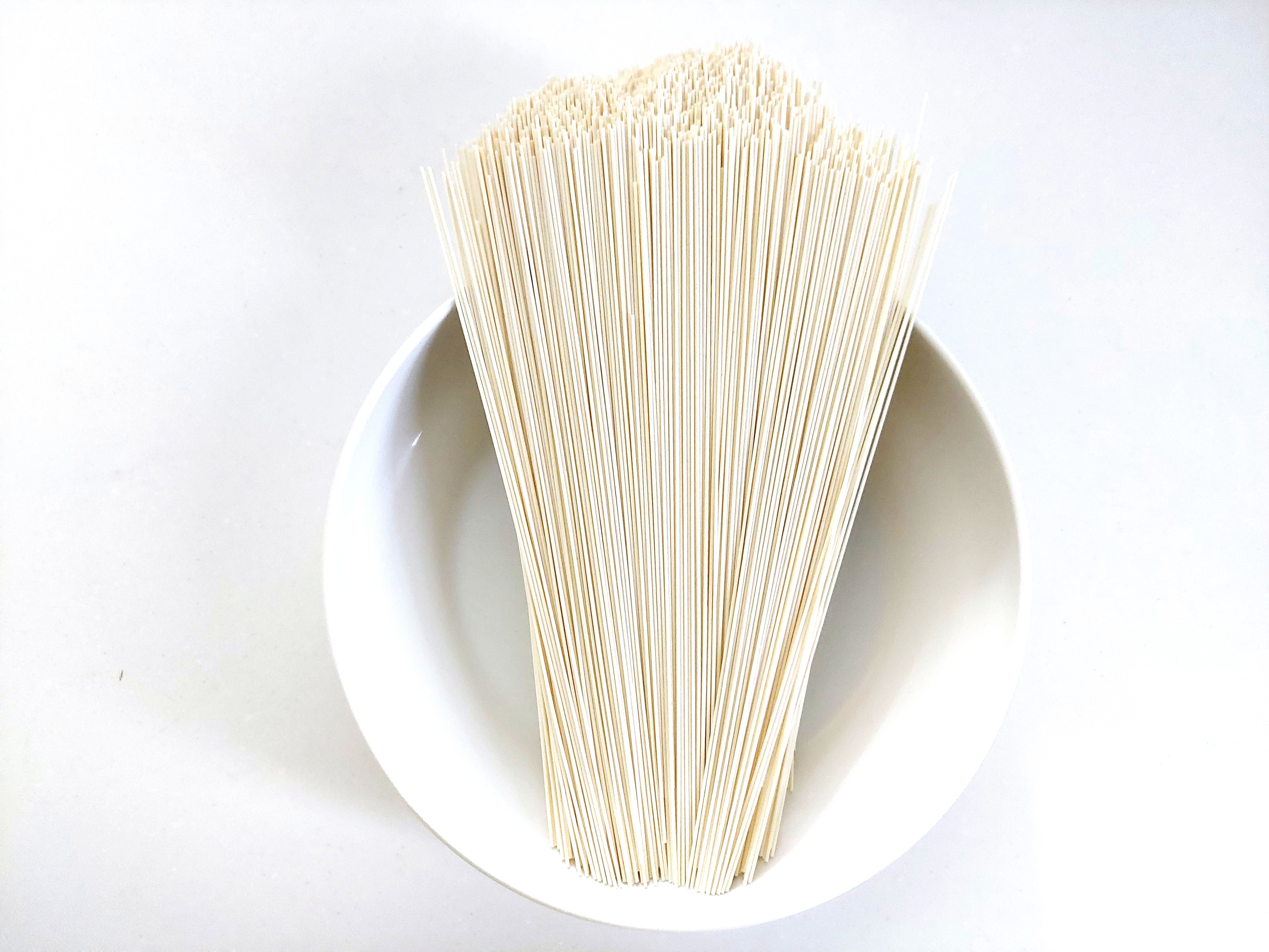コープ「そうめん（国内産小麦使用）」中身を全部出してみた