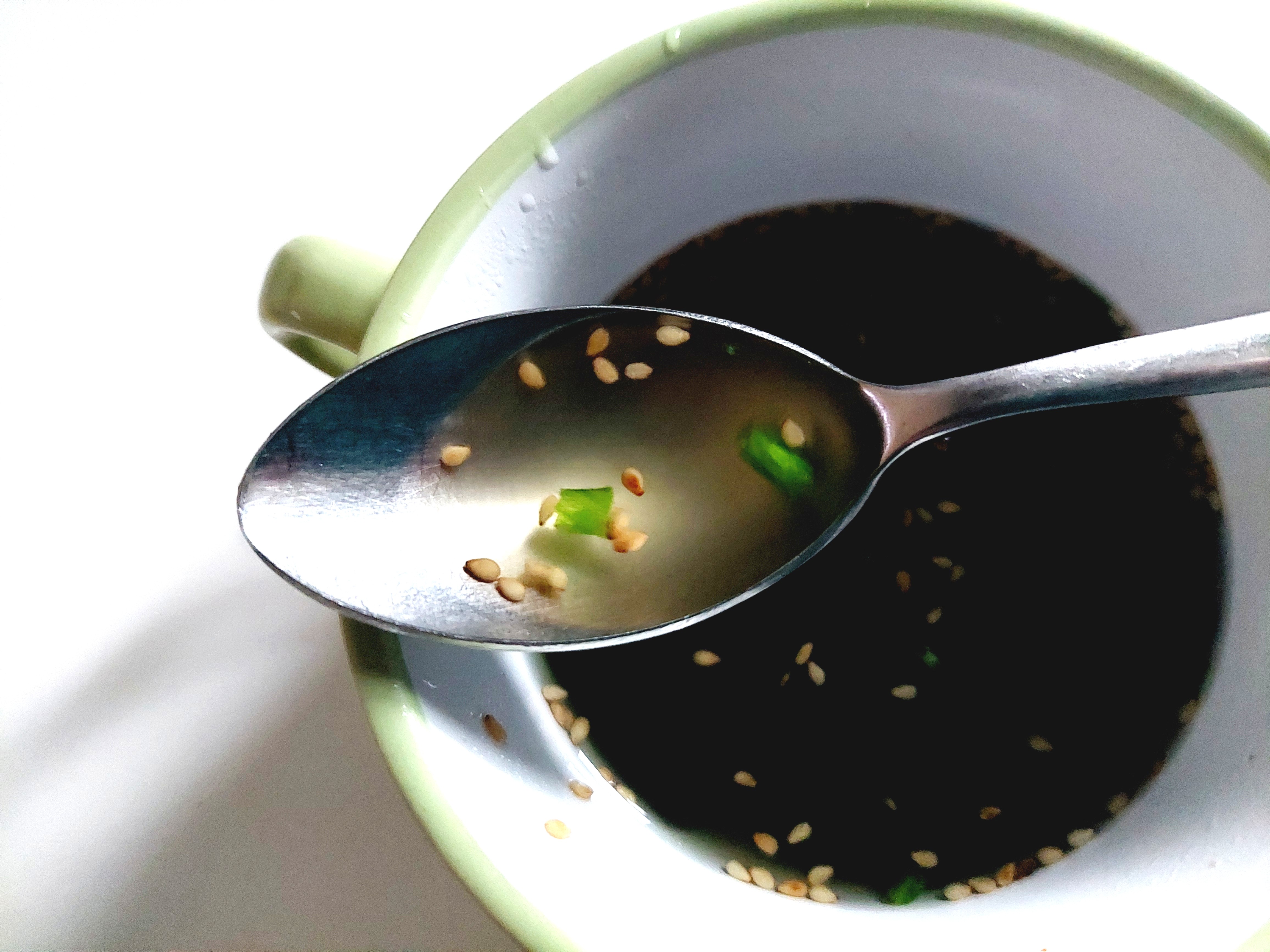 コープ「三陸産わかめスープ」スープアップ