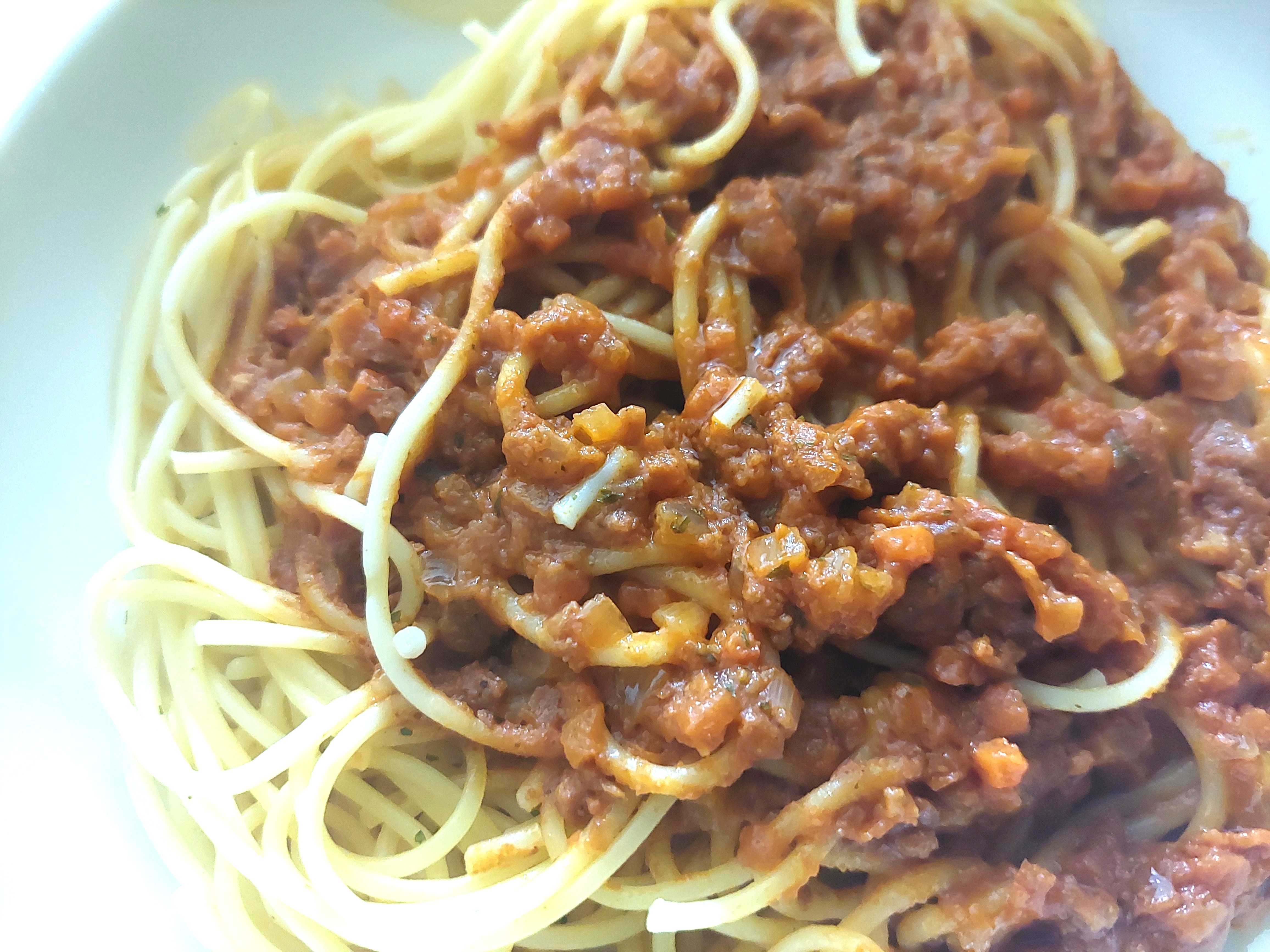 パルシステム「産直豚肉のミートソーススパゲッティ」完成アップ画像