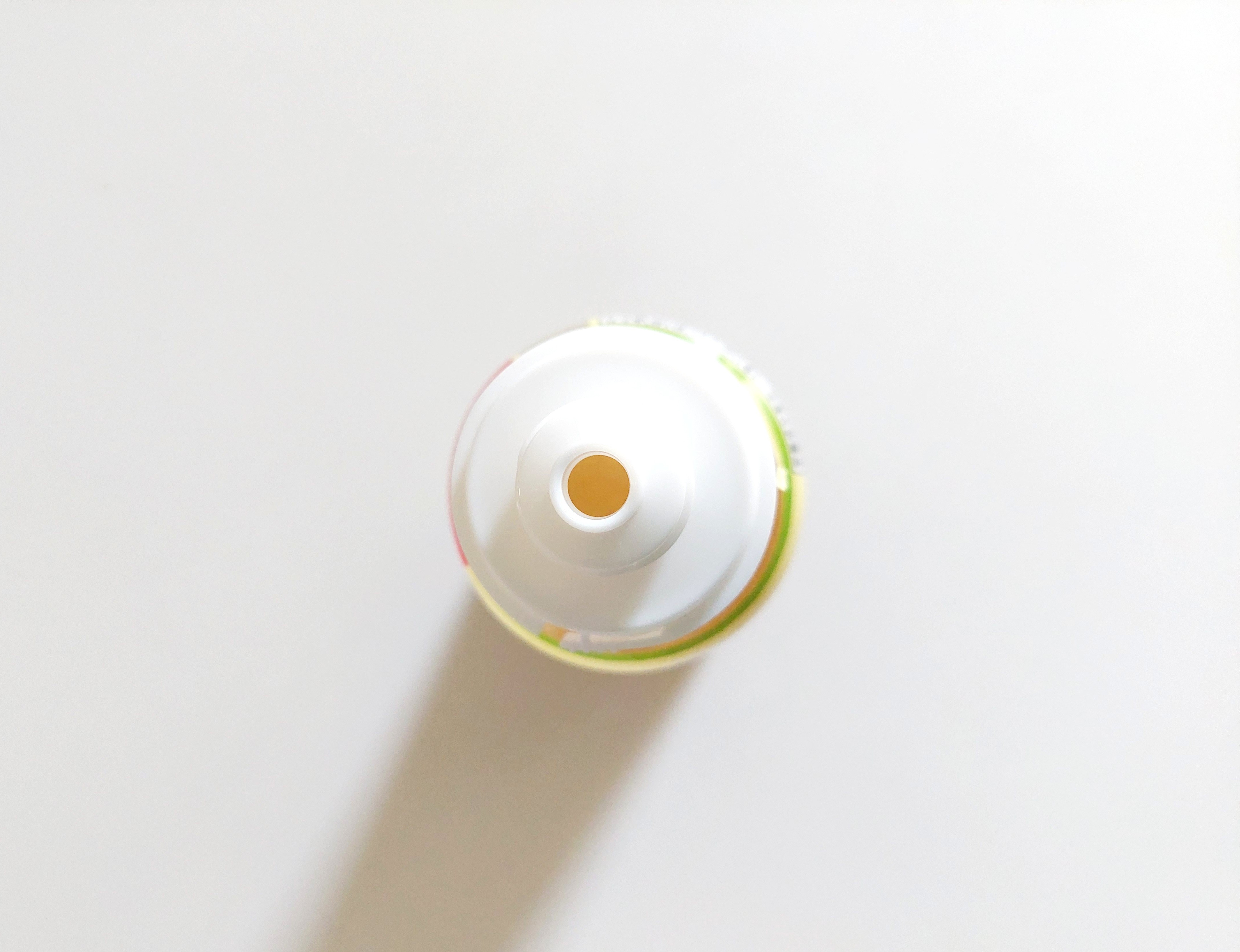 コープ「瀬戸内産レモンのドレッシング」注ぎ口