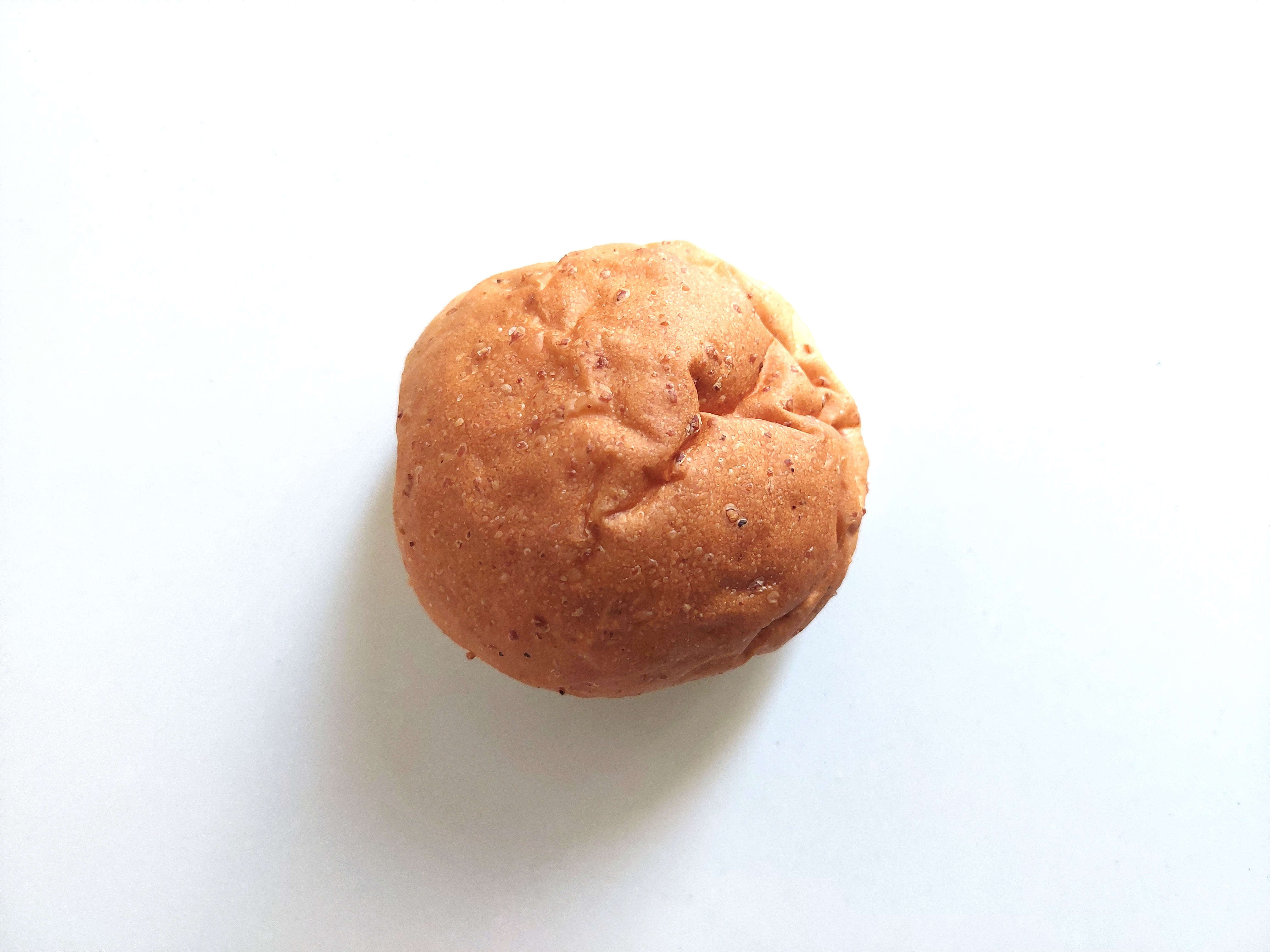 パルシステム「産直小麦のバンズ(全粒粉)」1個