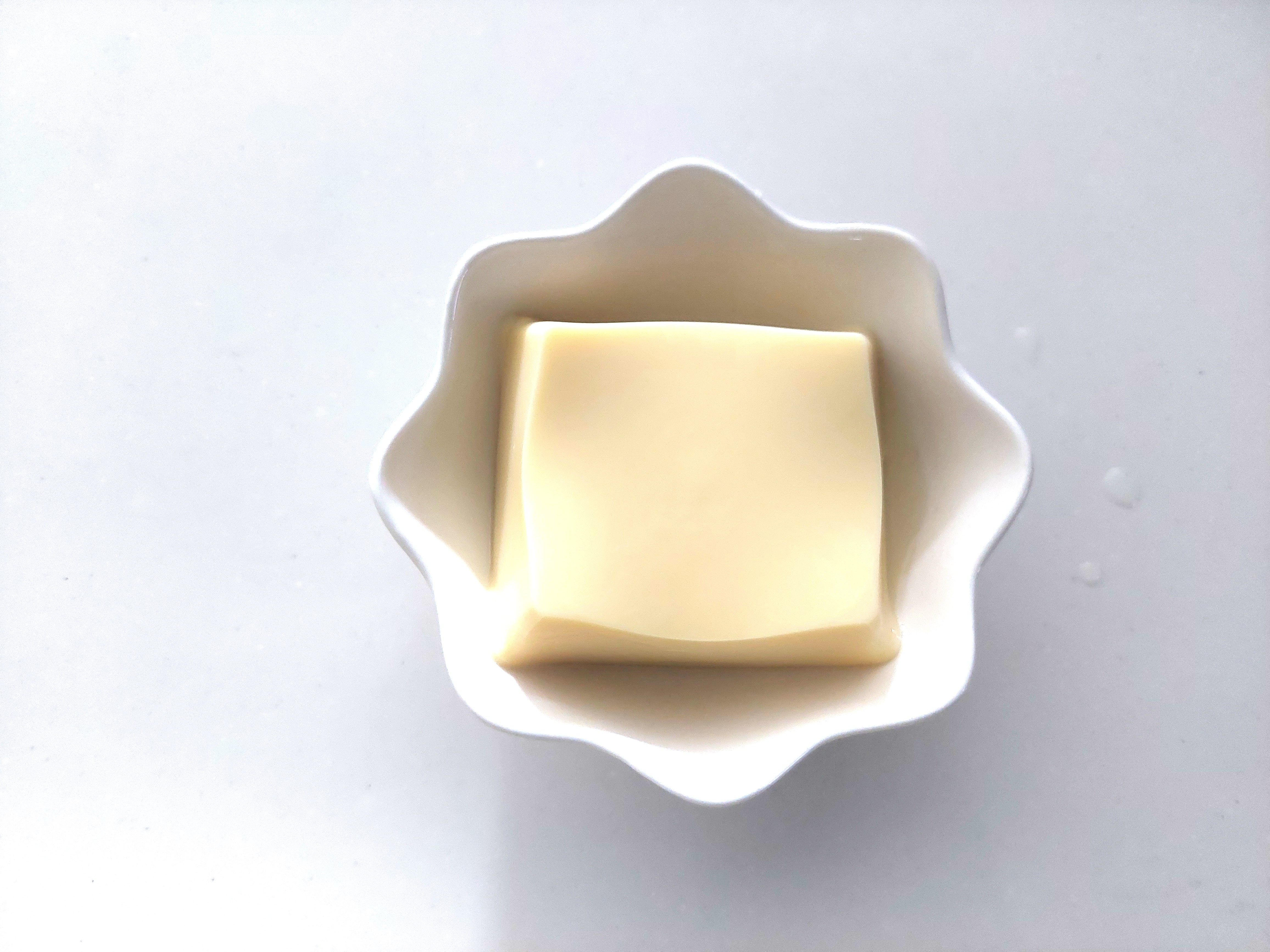 コープ「濃厚玉子豆腐」中身