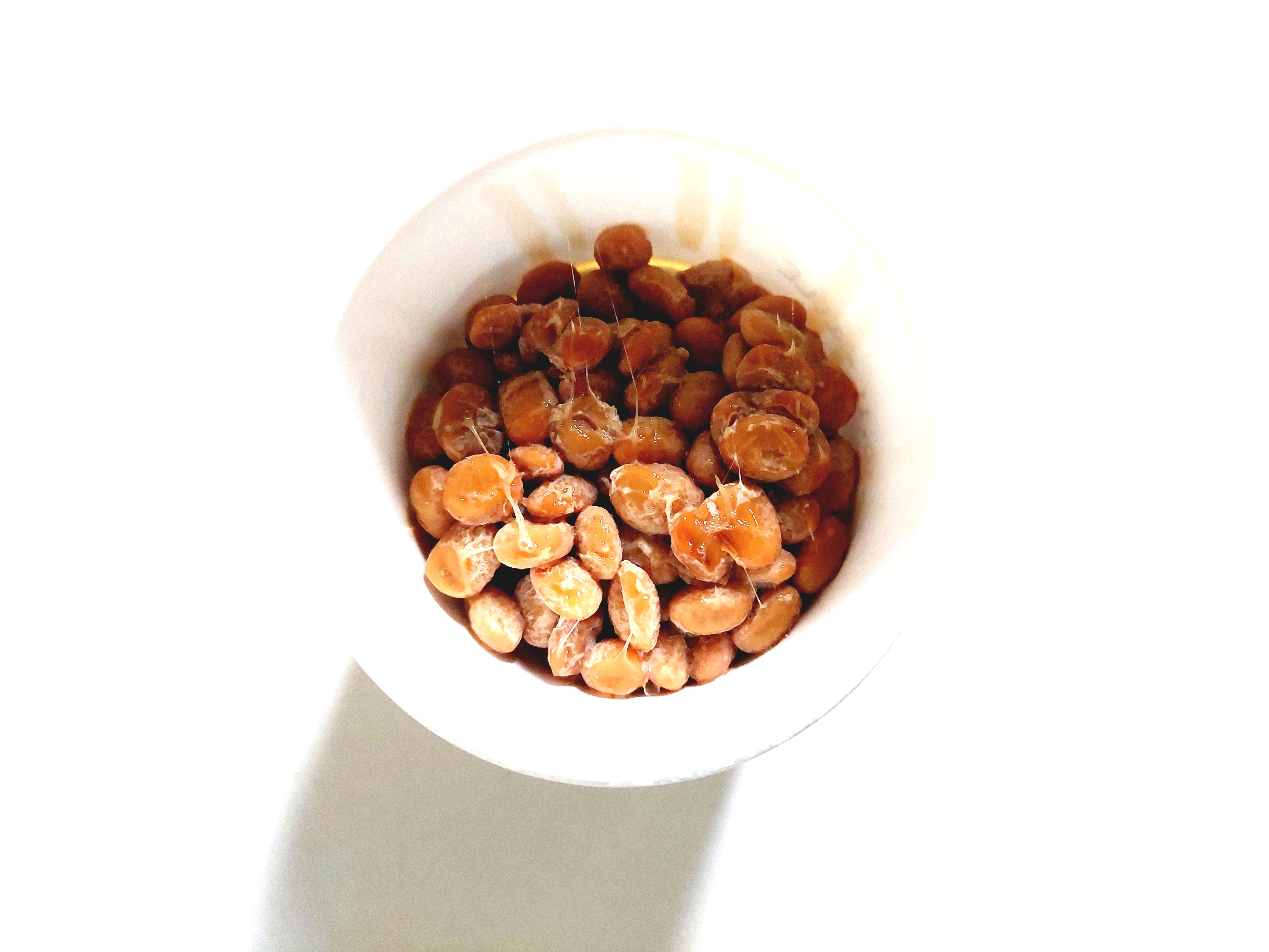 コープ「北海道産大豆の小粒納豆カップ」フタをあけてみた2