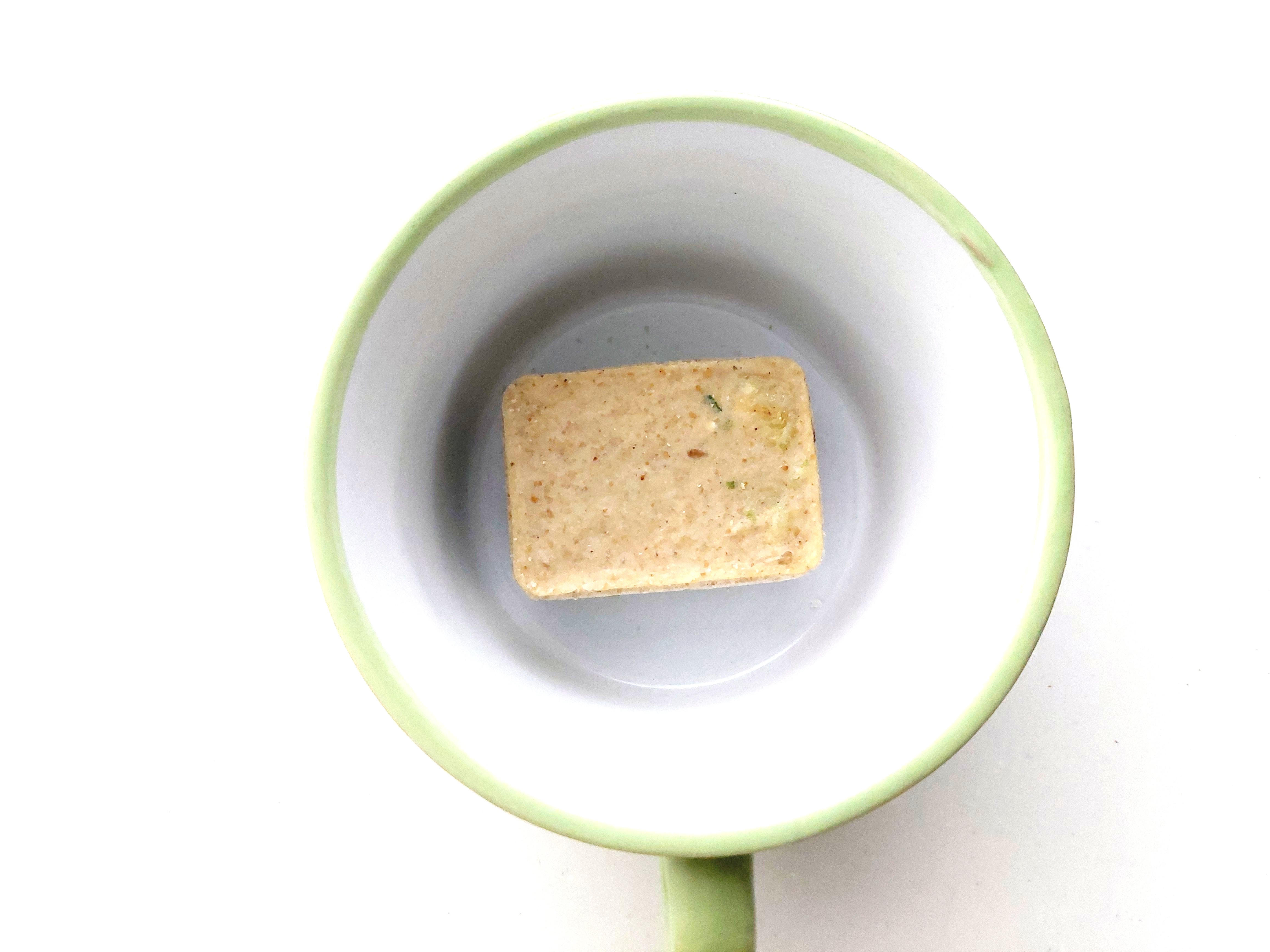コープ「野菜の美味しいスープ（鶏白湯）」中身表