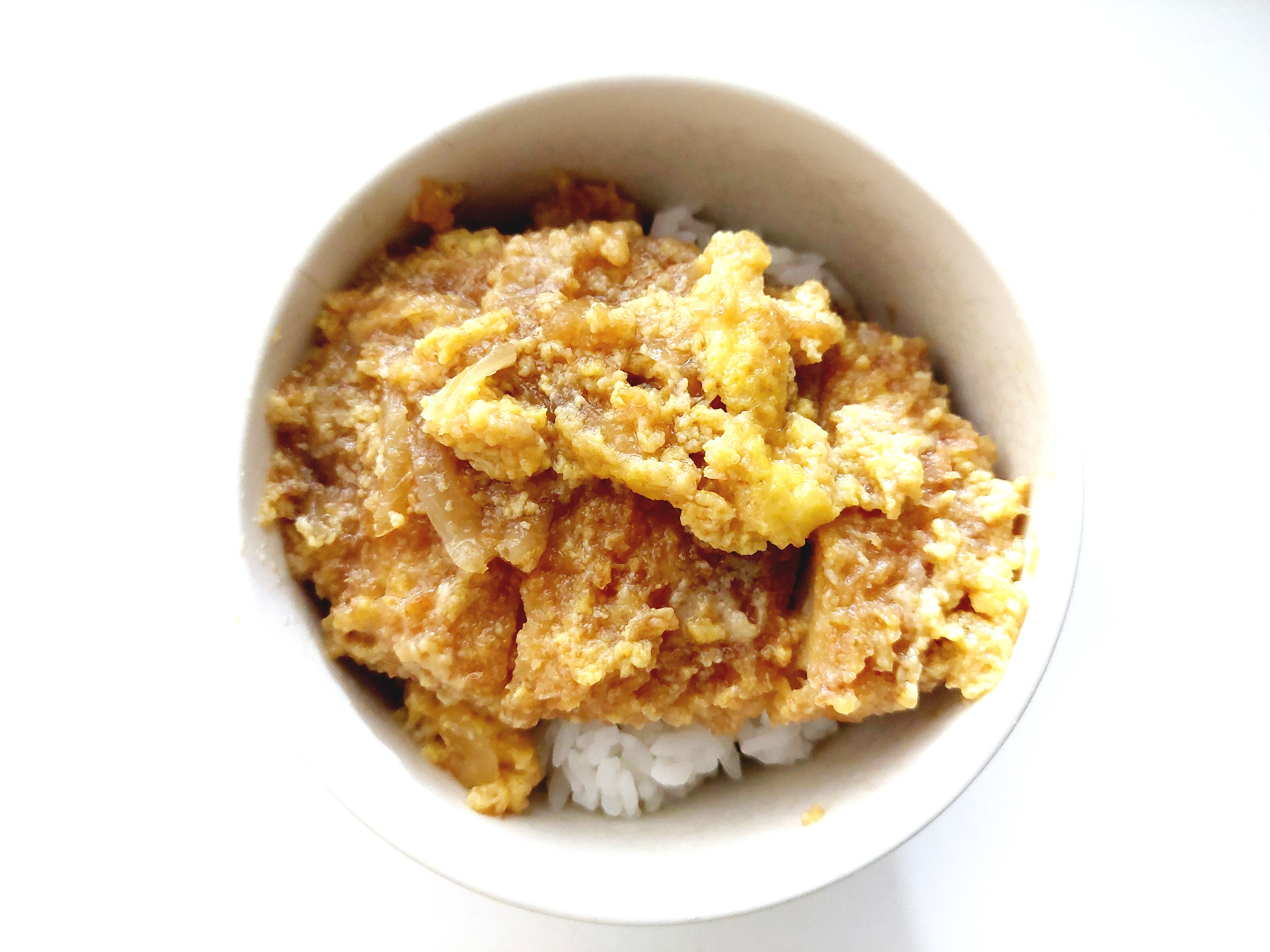 コープ「レンジでロースかつ丼の具」完成画像