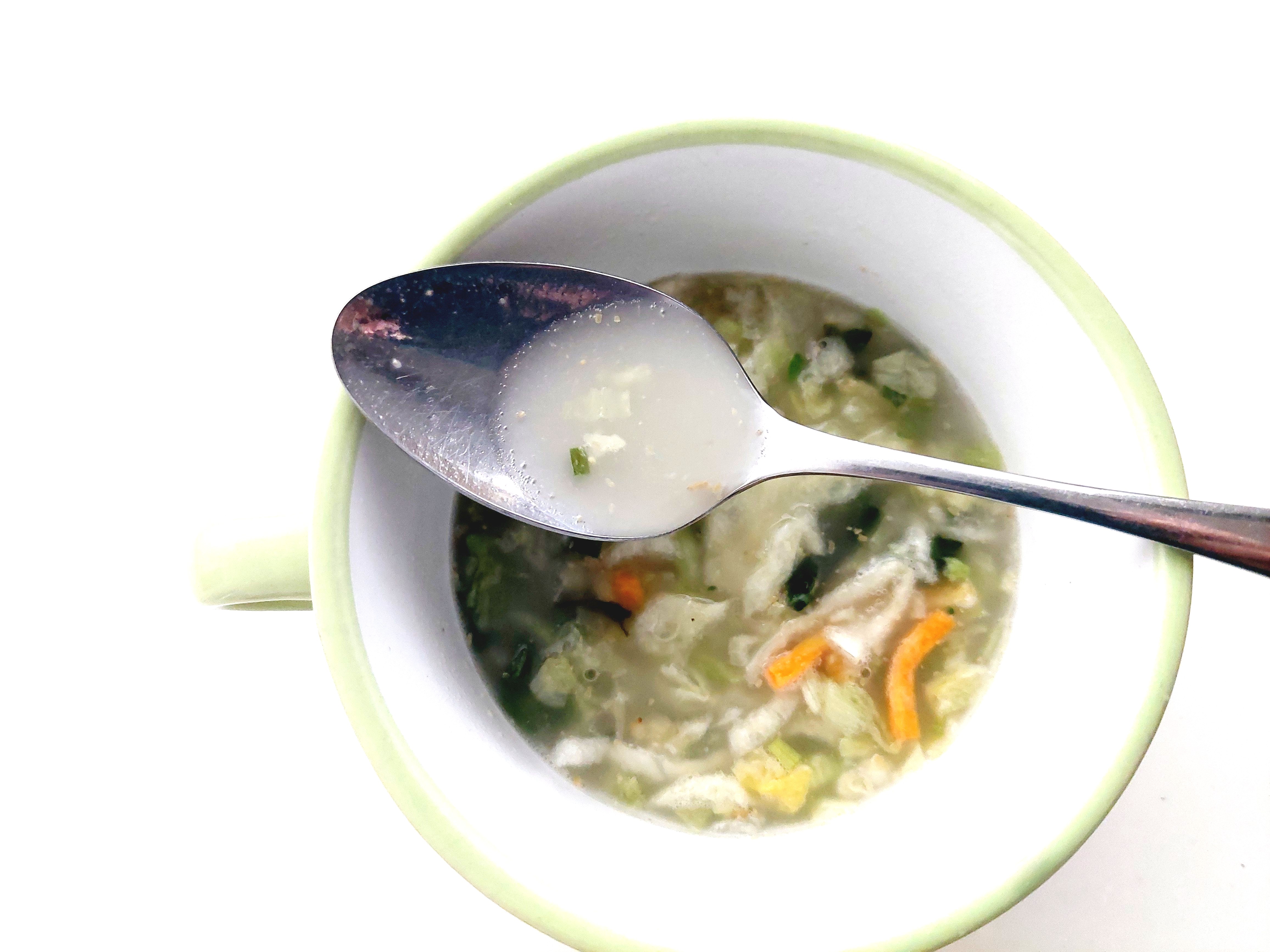 コープ「野菜の美味しいスープ（鶏白湯）」スープ
