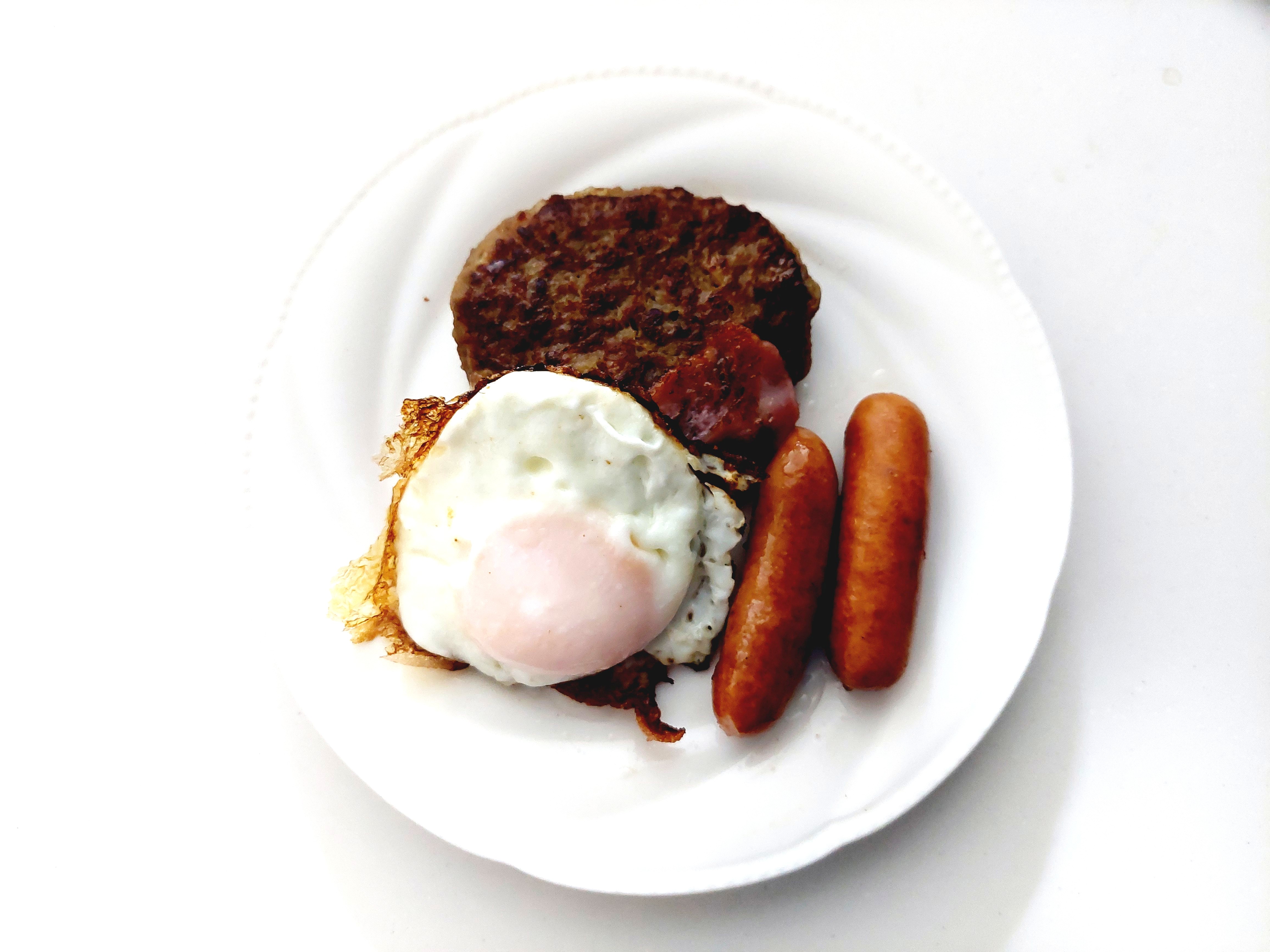コープ「電子レンジで!肉汁じゅわっとハンバーグ」ワンプレート