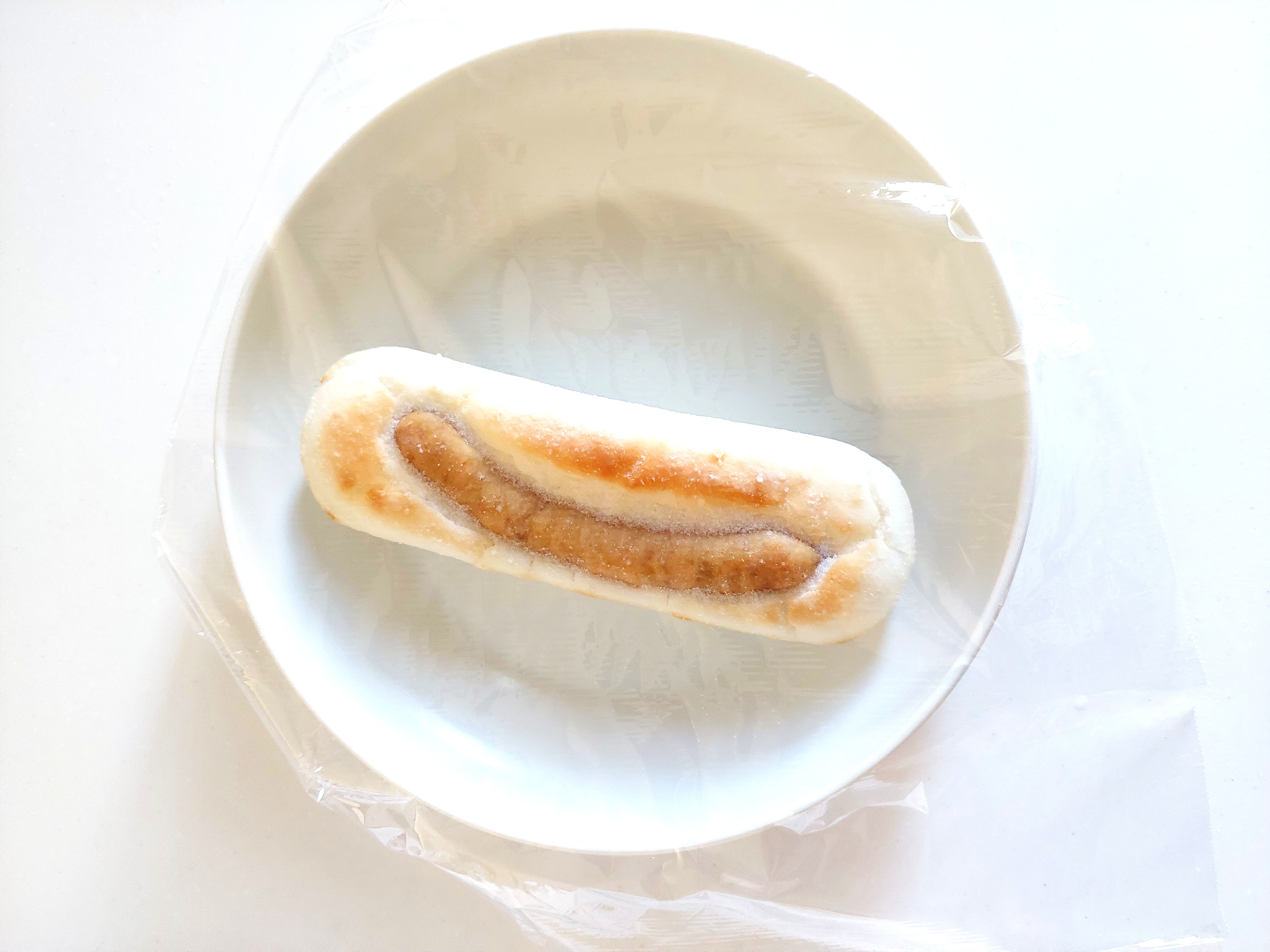 コープ「国産米粉のホットドッグ」温める時はラップをかけて