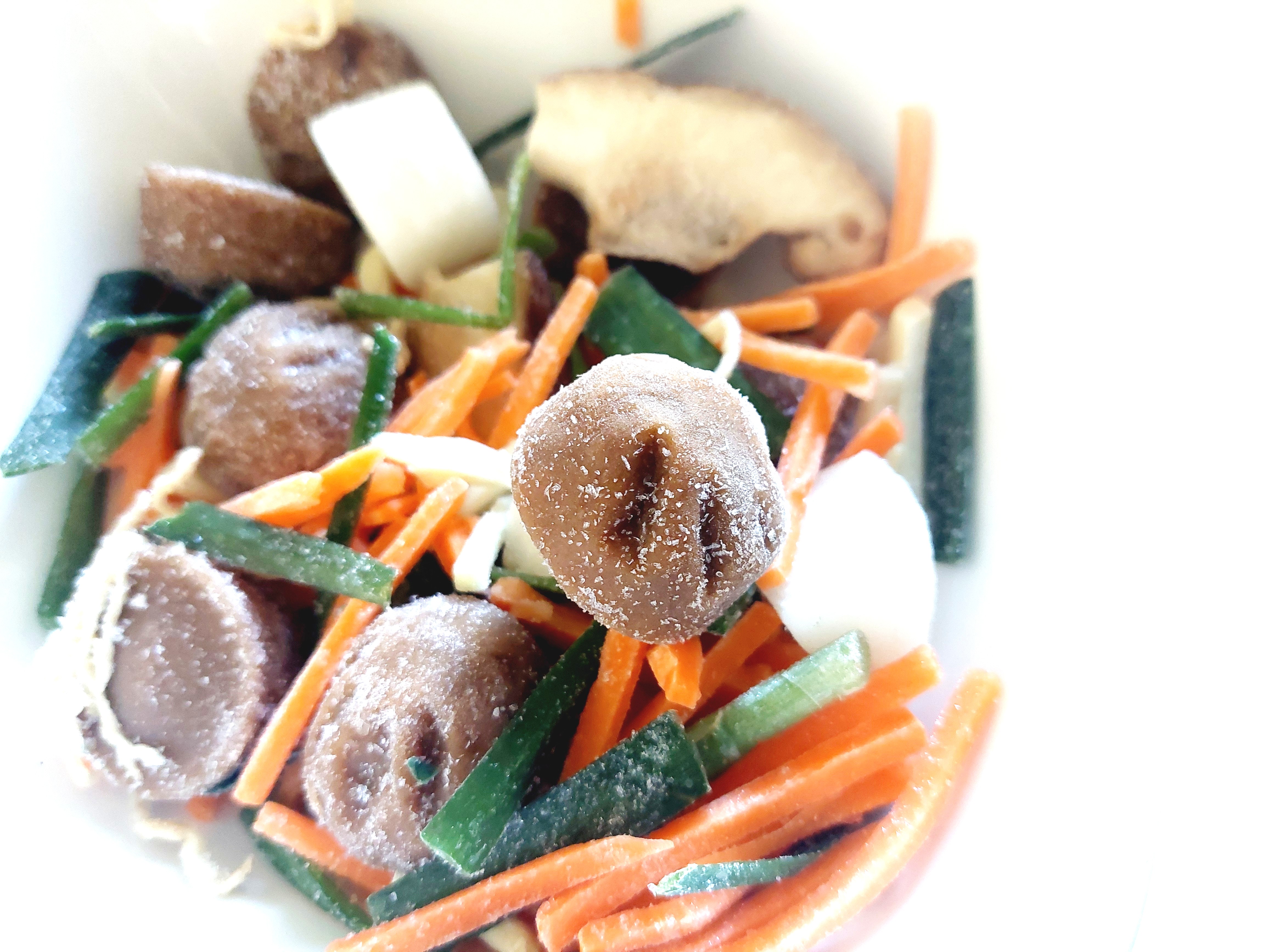 グリーンスプーン「切り干し大根と熟成香酢のピリ辛酸辣湯」スープボール