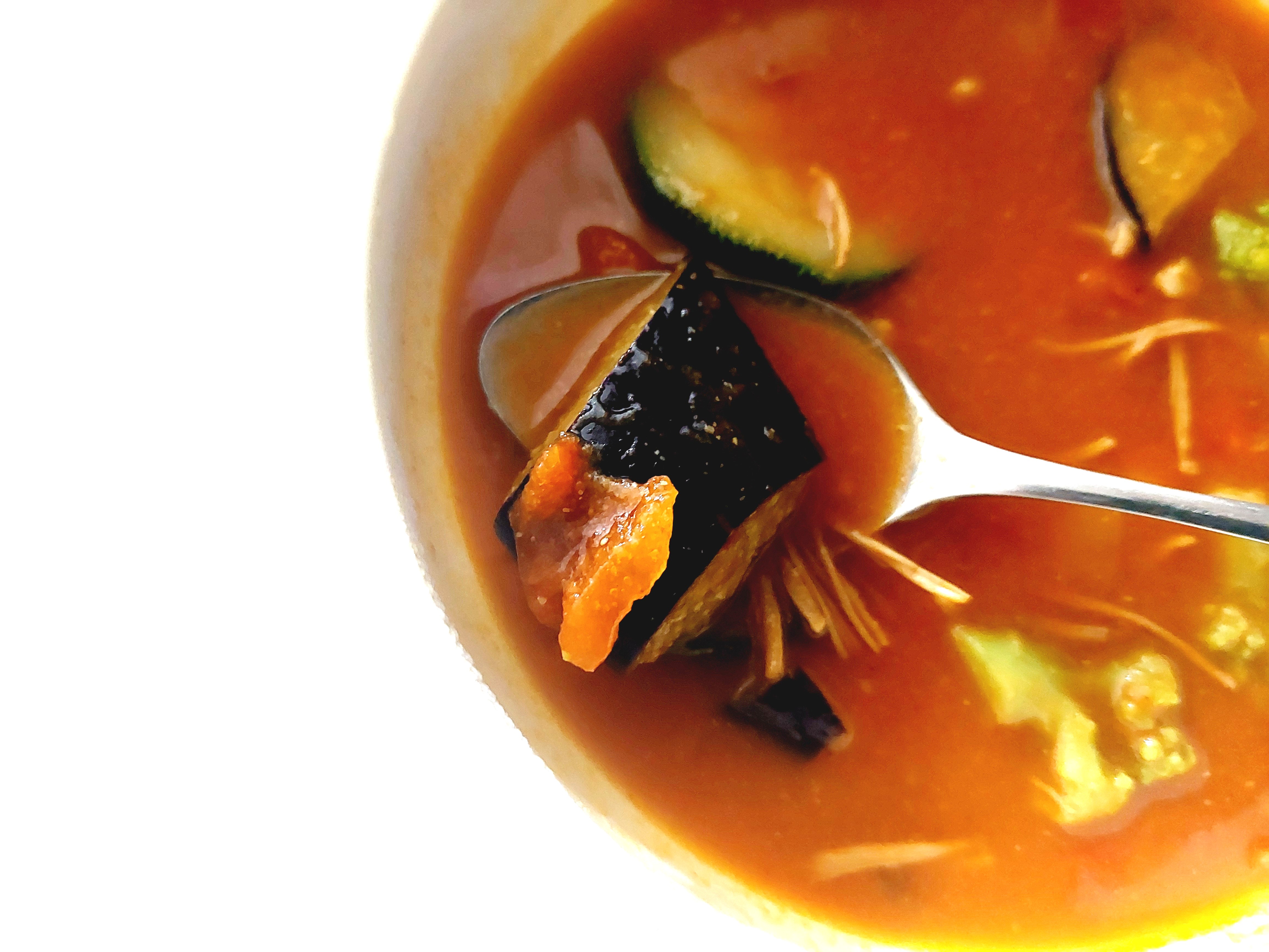 グリーンスプーン「濃厚トマトと野菜がおいしい特製ミネストローネ」茄子アップ