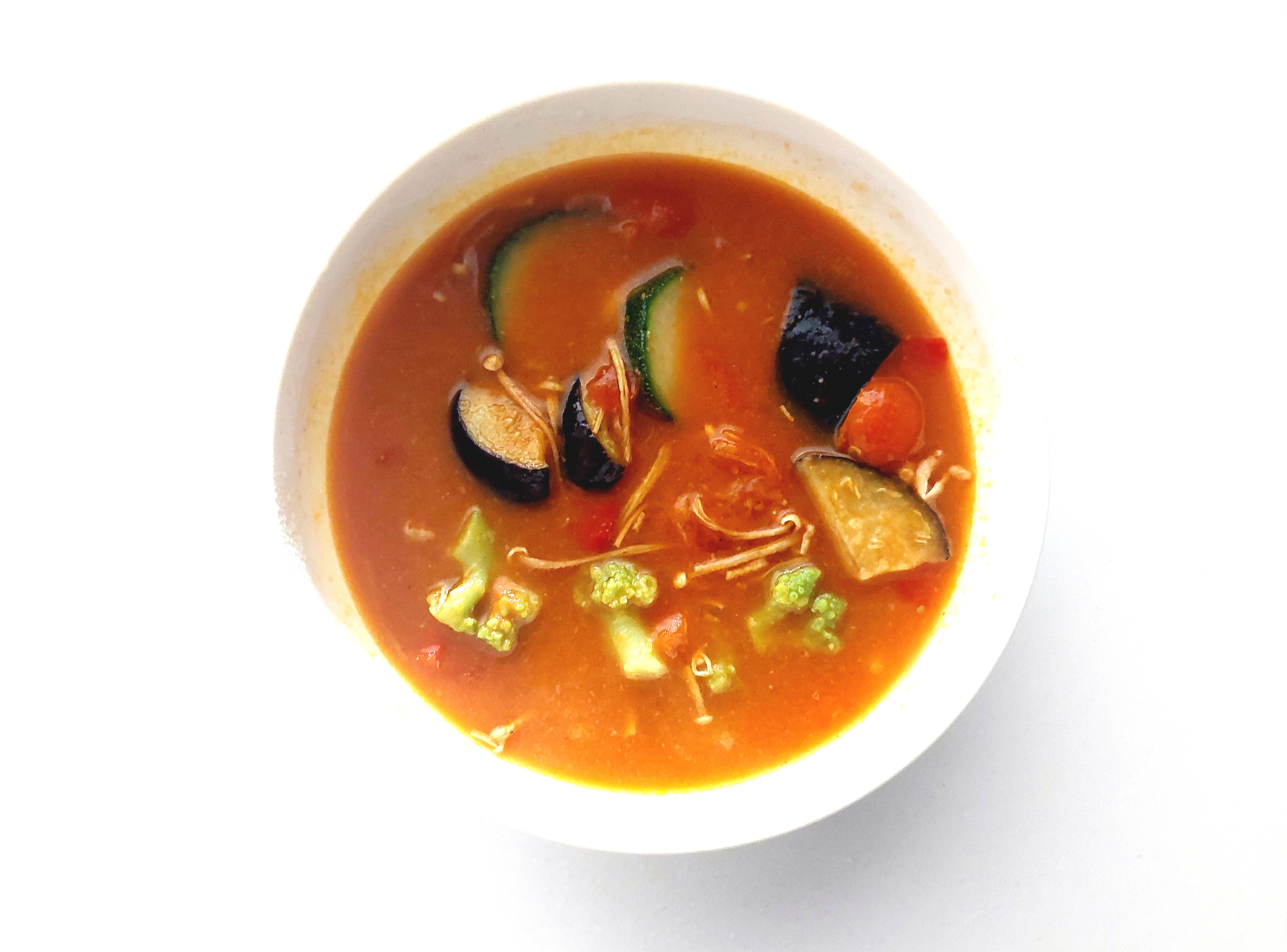 グリーンスプーン「濃厚トマトと野菜がおいしい特製ミネストローネ」完成画像