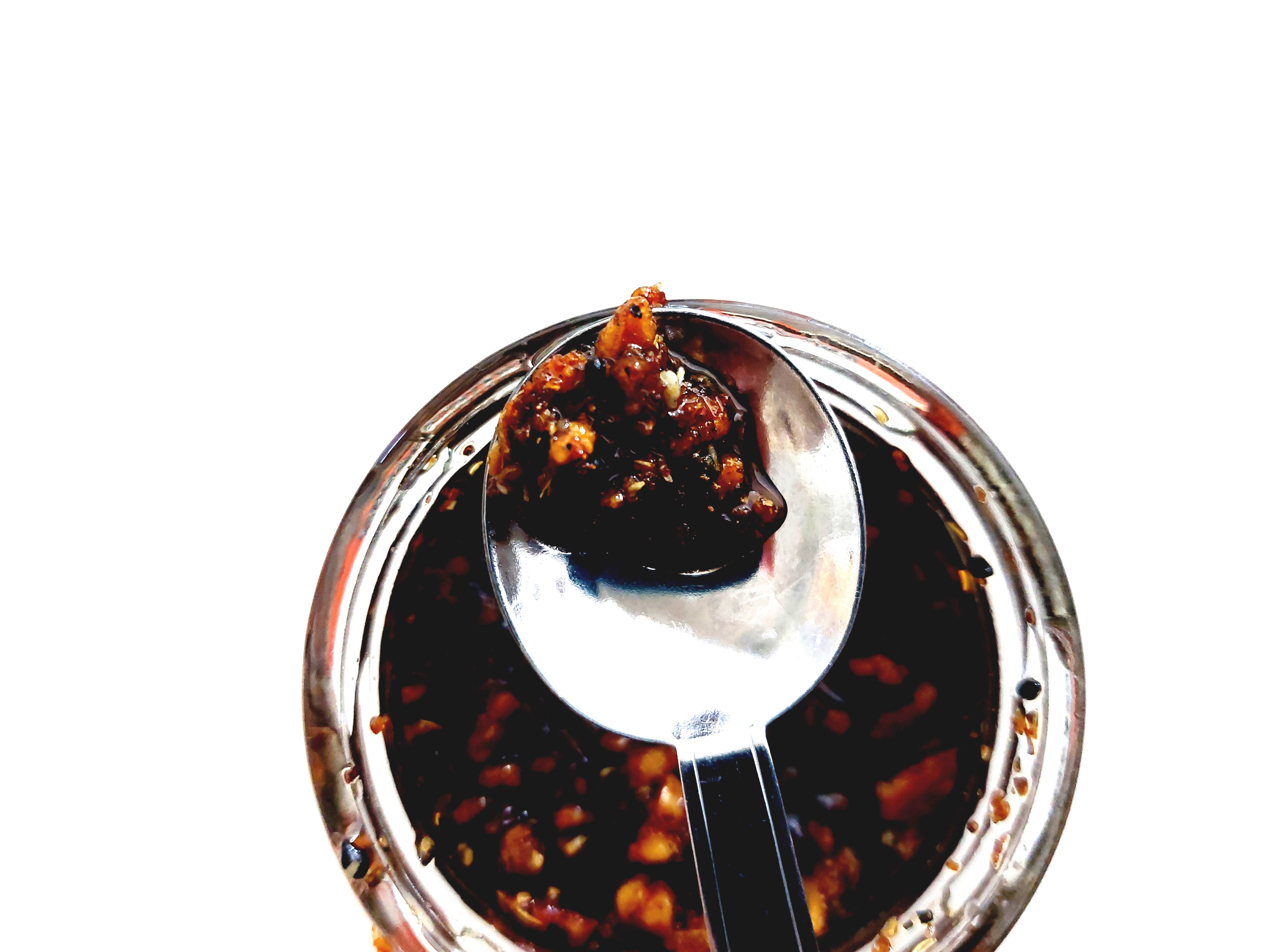 コープ「旨さしびれる花椒ソース」スプーンですくってみた