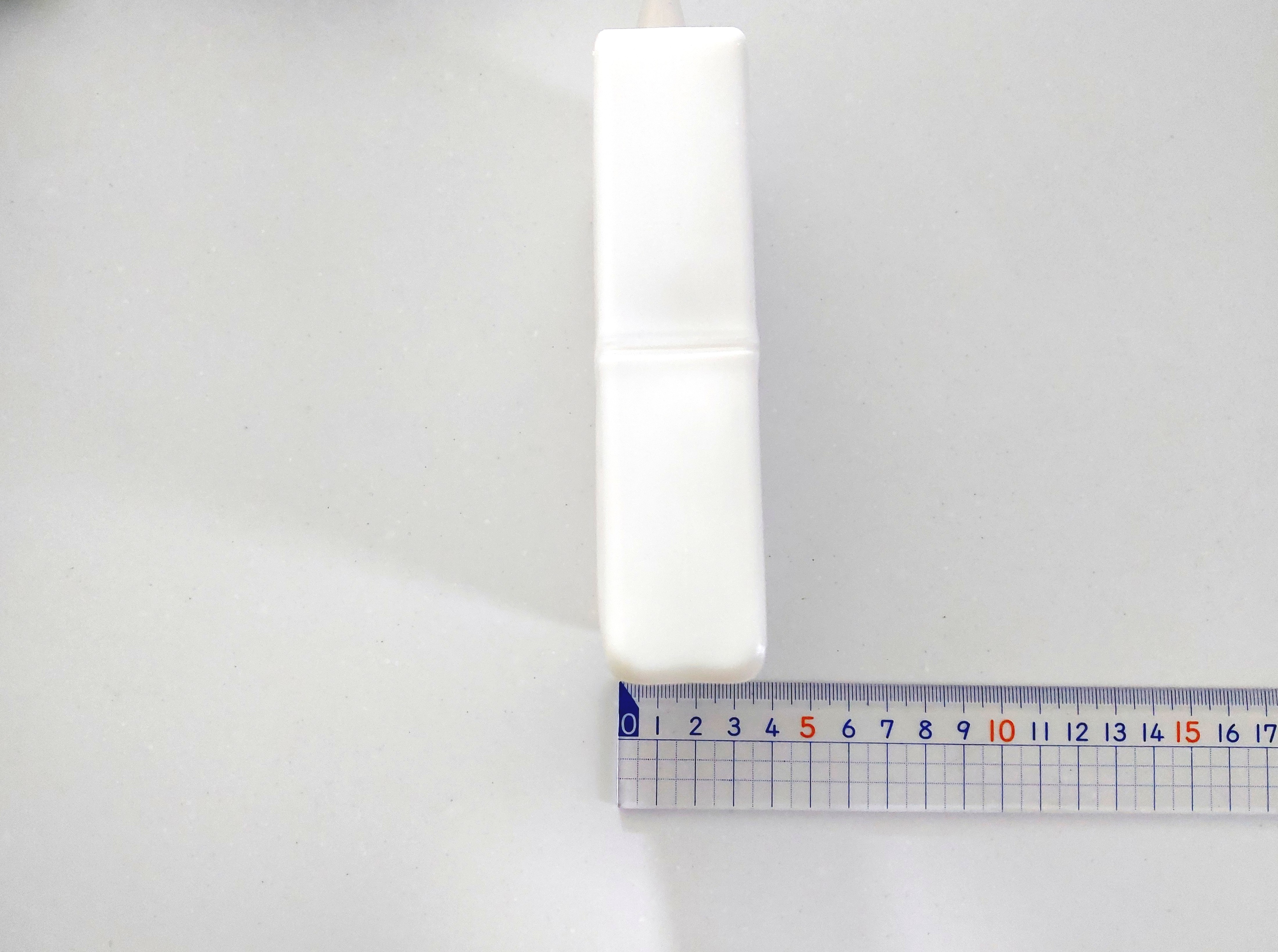 コープ「国産大豆絹ごし豆腐（充填豆腐）」長さ3