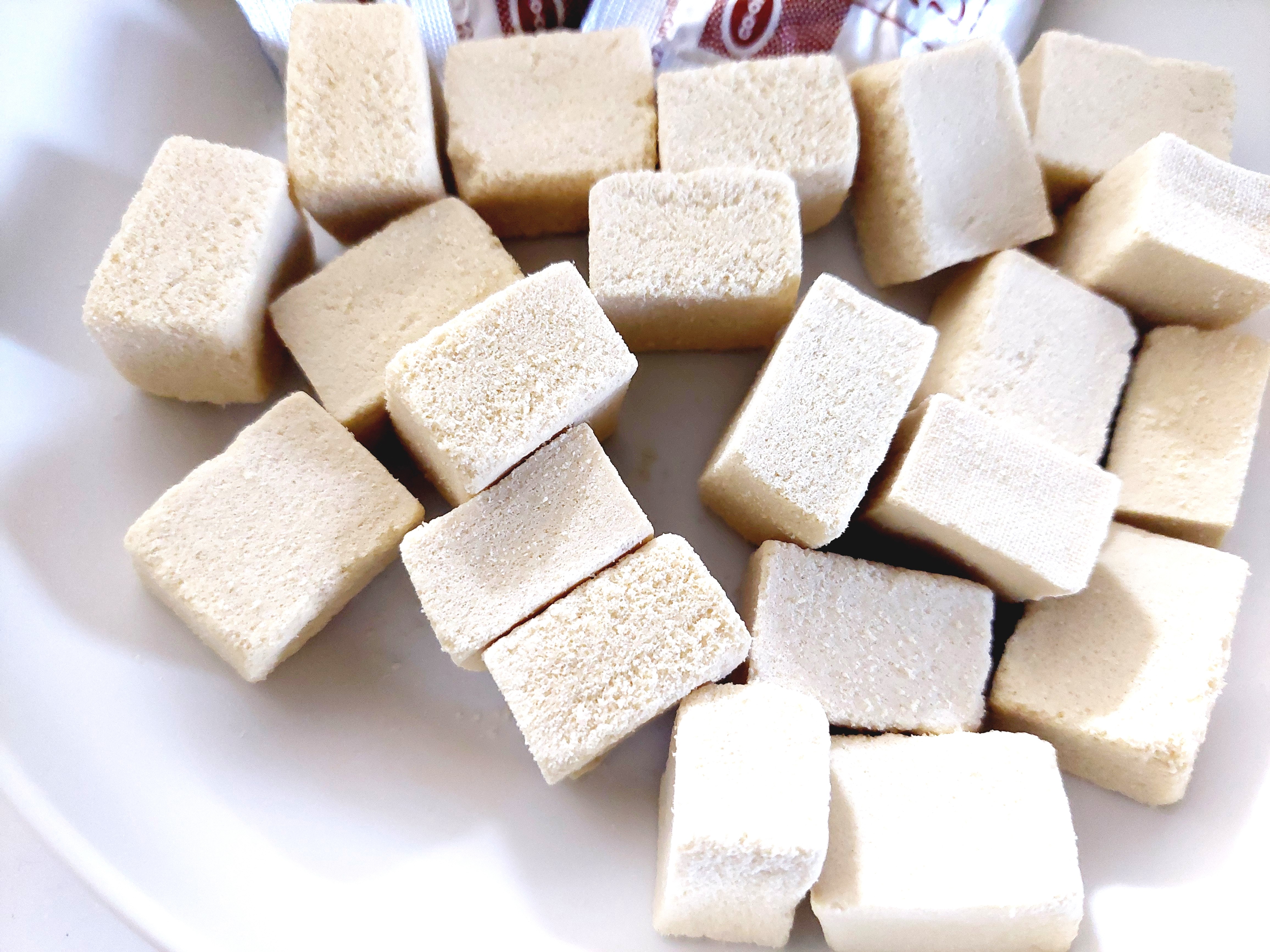 コープ「ひとくちこうや豆腐だし付き」中身アップ