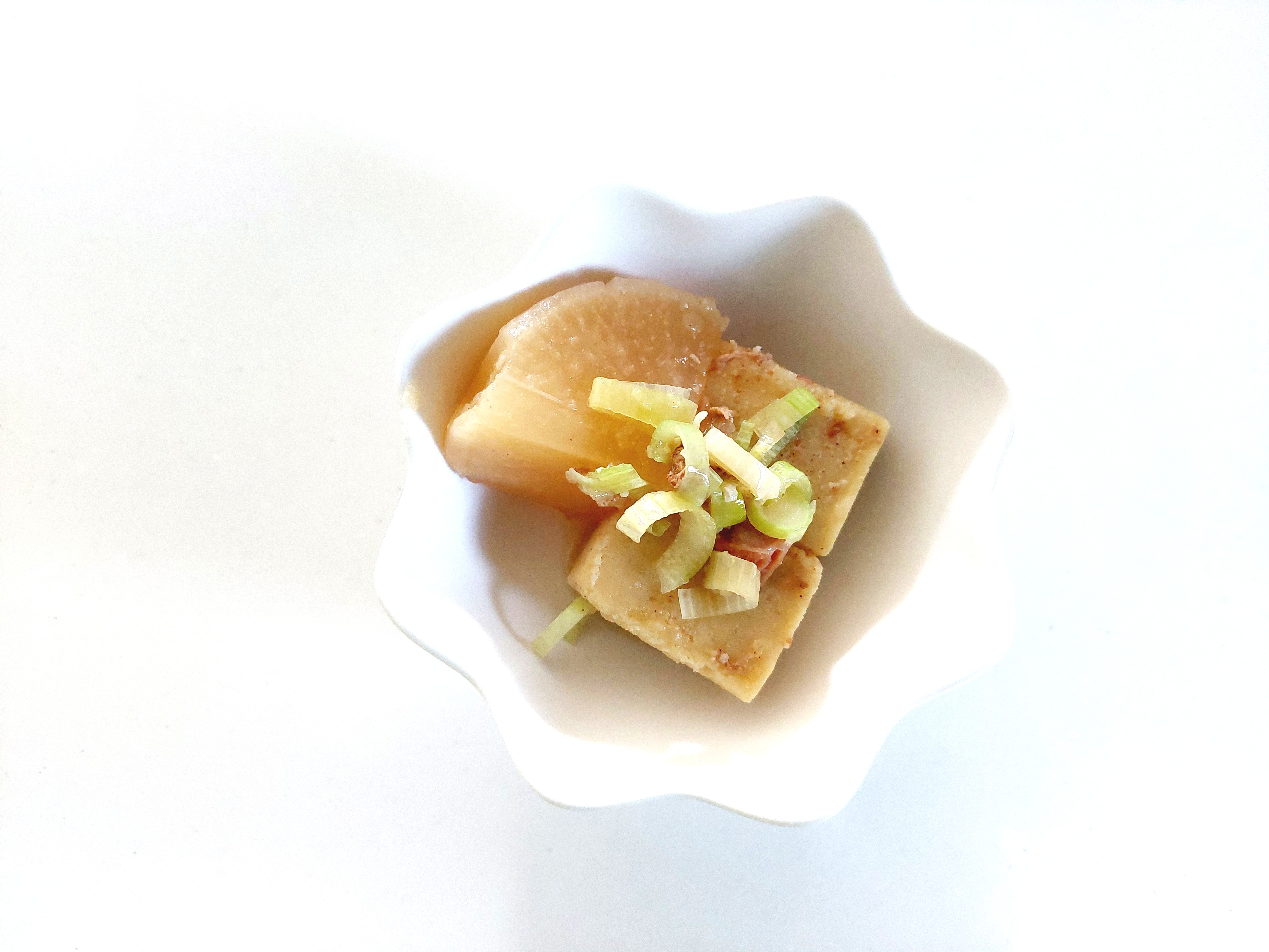 コープ「ひとくちこうや豆腐だし付き」煮物完成