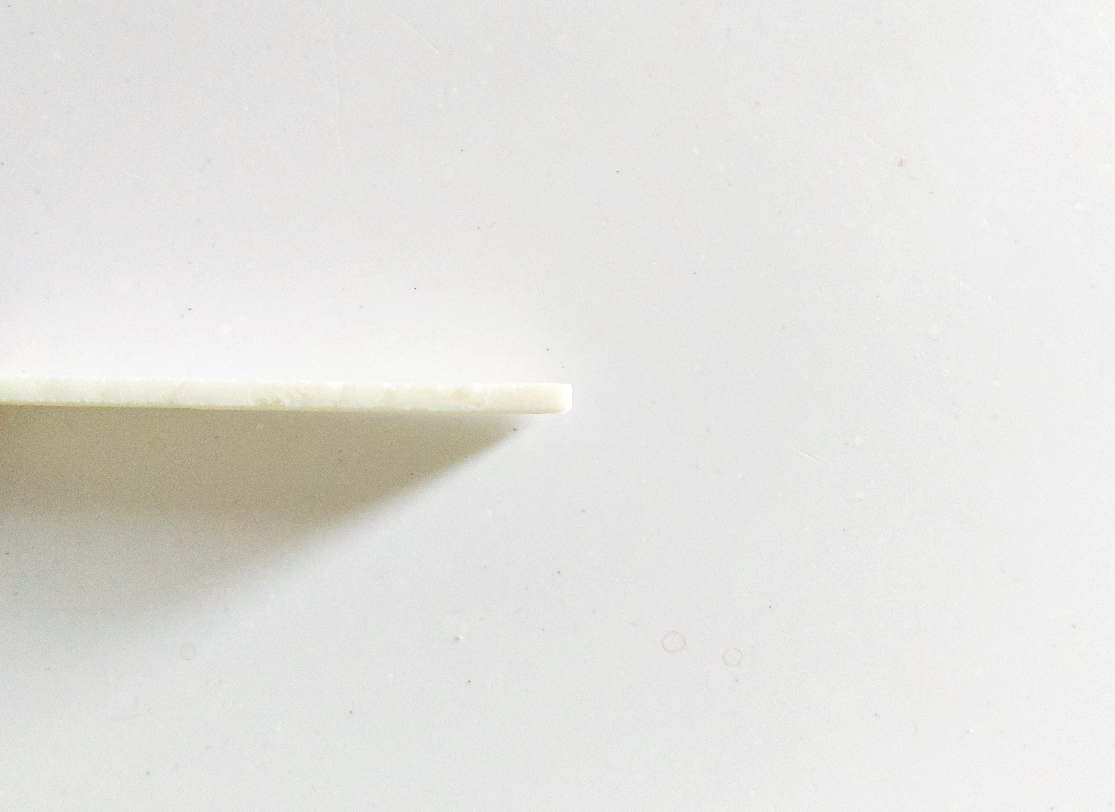 コープ「ミルクケーキ」厚さ