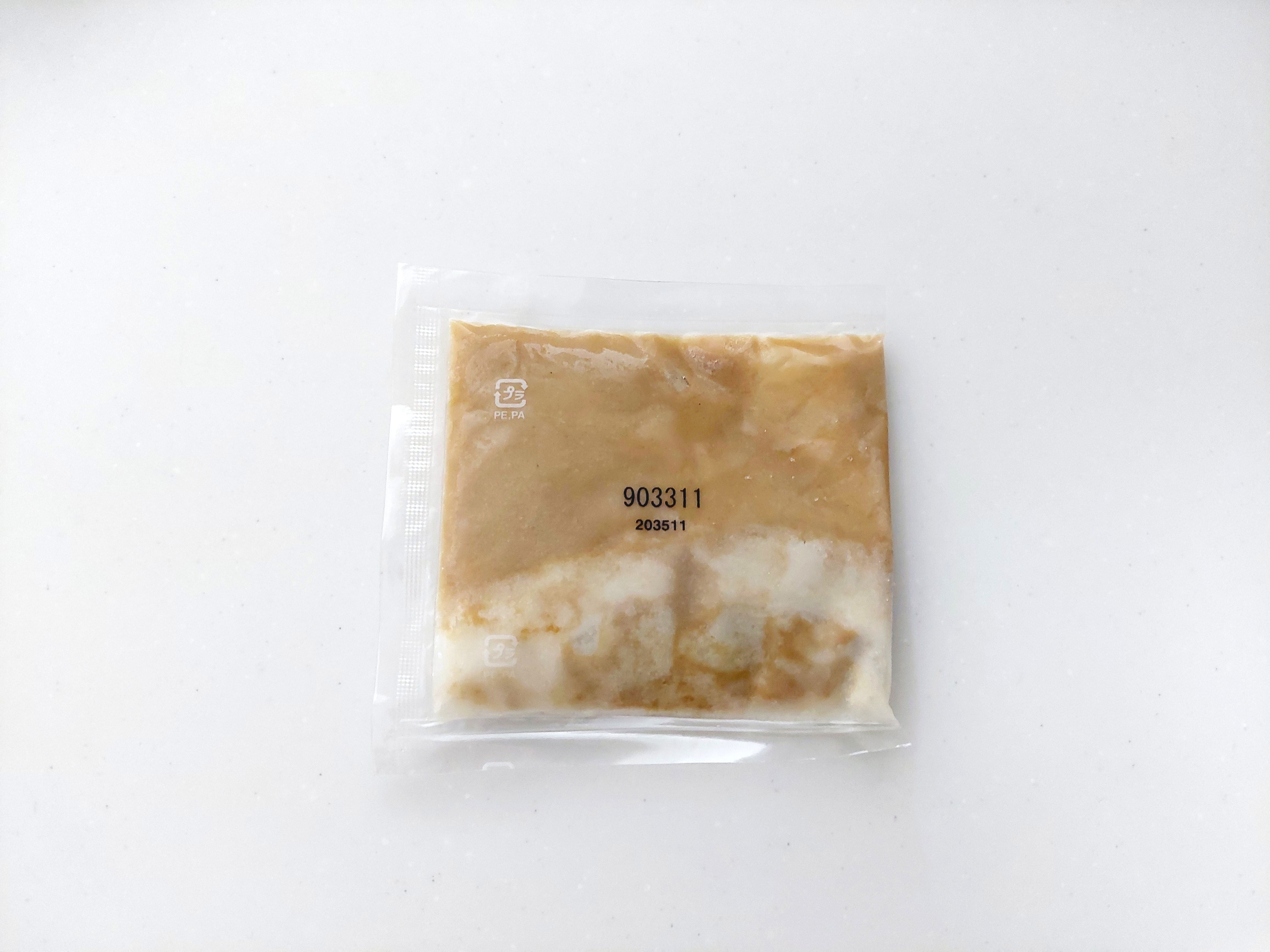 コープ「博多一風堂監修　博多とんこつラーメン（白丸元味）」添付スープ